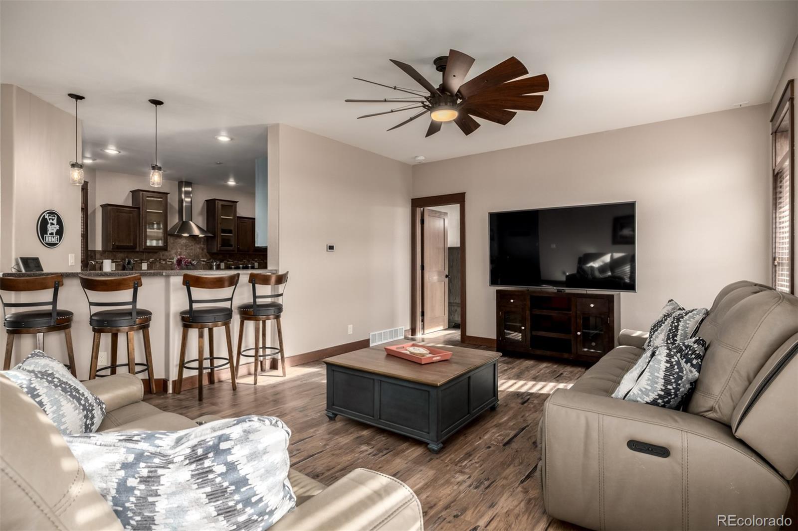 MLS Image #10 for 14275  shadow wood court,brighton, Colorado