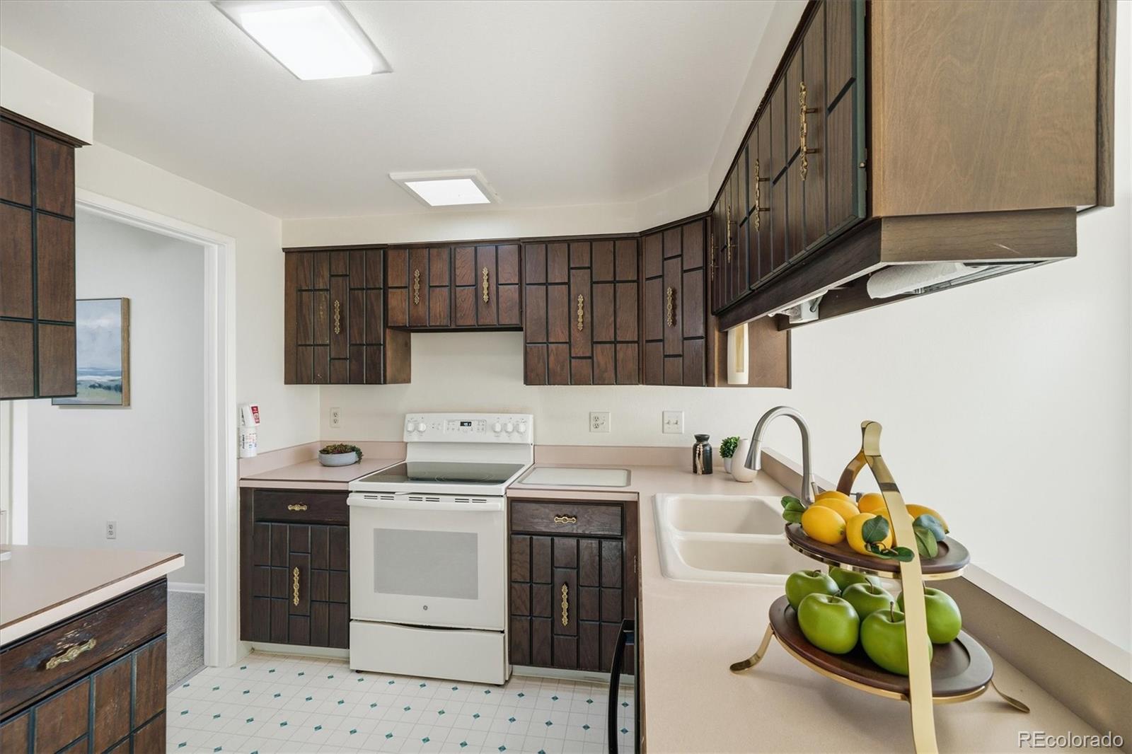 MLS Image #15 for 7472 w cedar circle,lakewood, Colorado