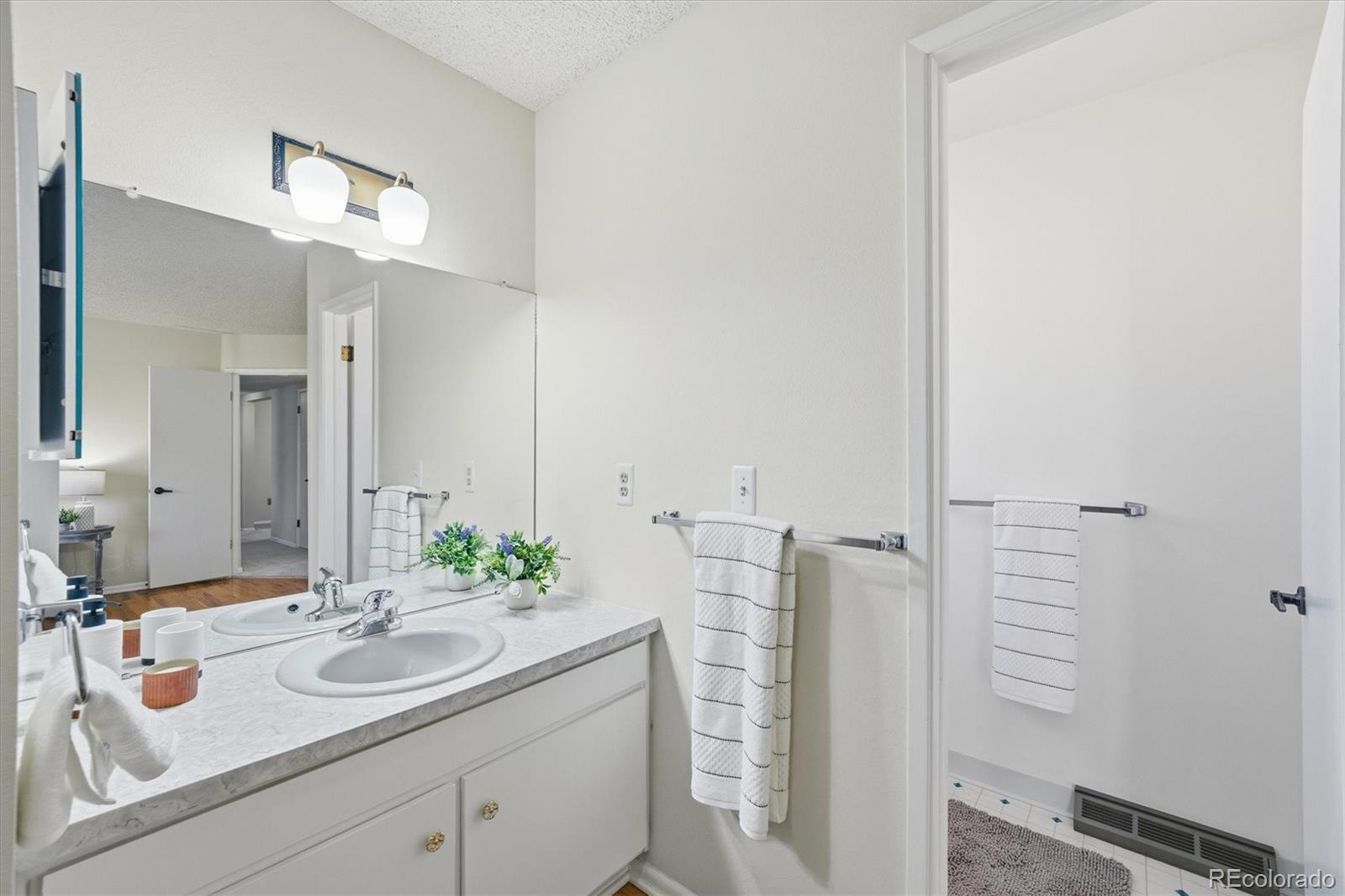 MLS Image #32 for 7472 w cedar circle,lakewood, Colorado
