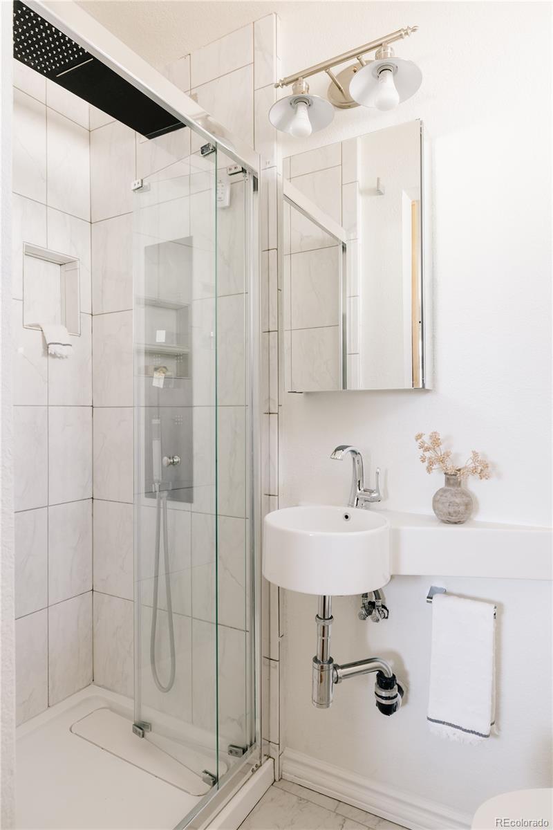 MLS Image #12 for 2826  hudson street,denver, Colorado