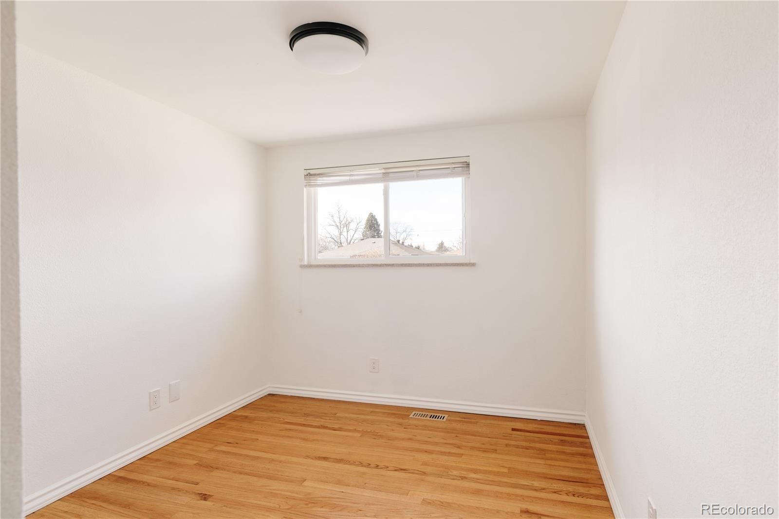 MLS Image #13 for 2826  hudson street,denver, Colorado