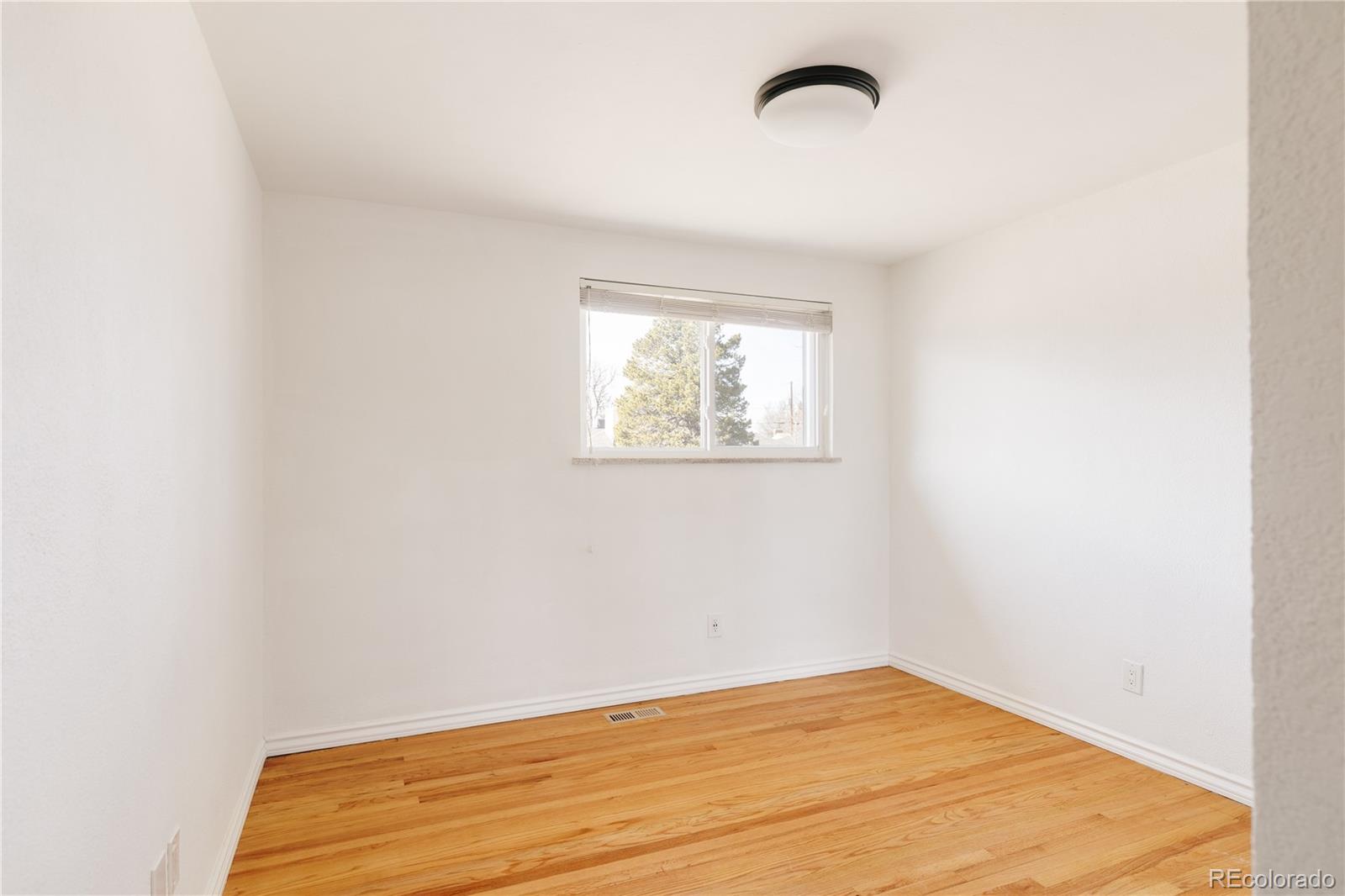 MLS Image #14 for 2826  hudson street,denver, Colorado