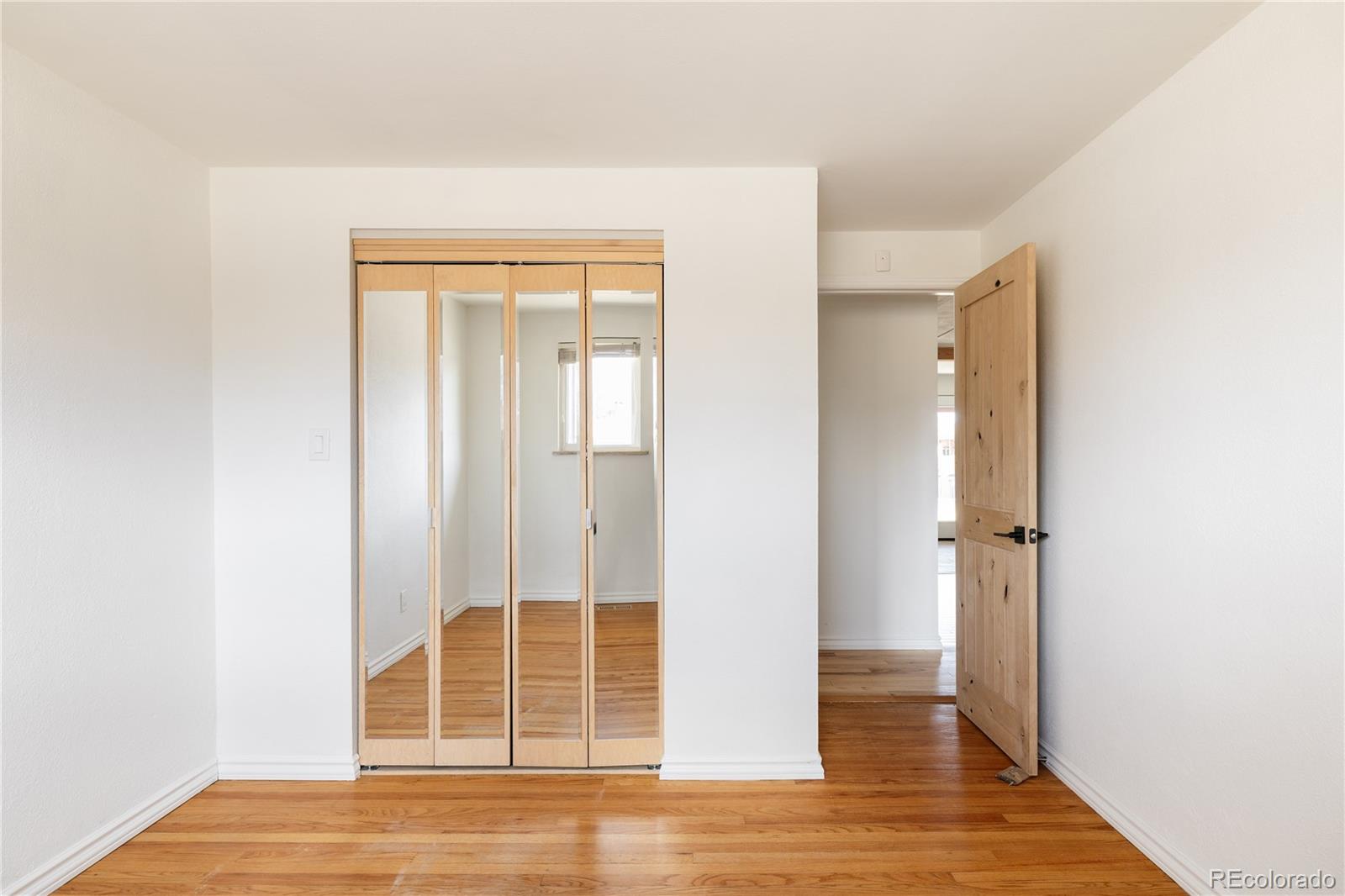 MLS Image #15 for 2826  hudson street,denver, Colorado