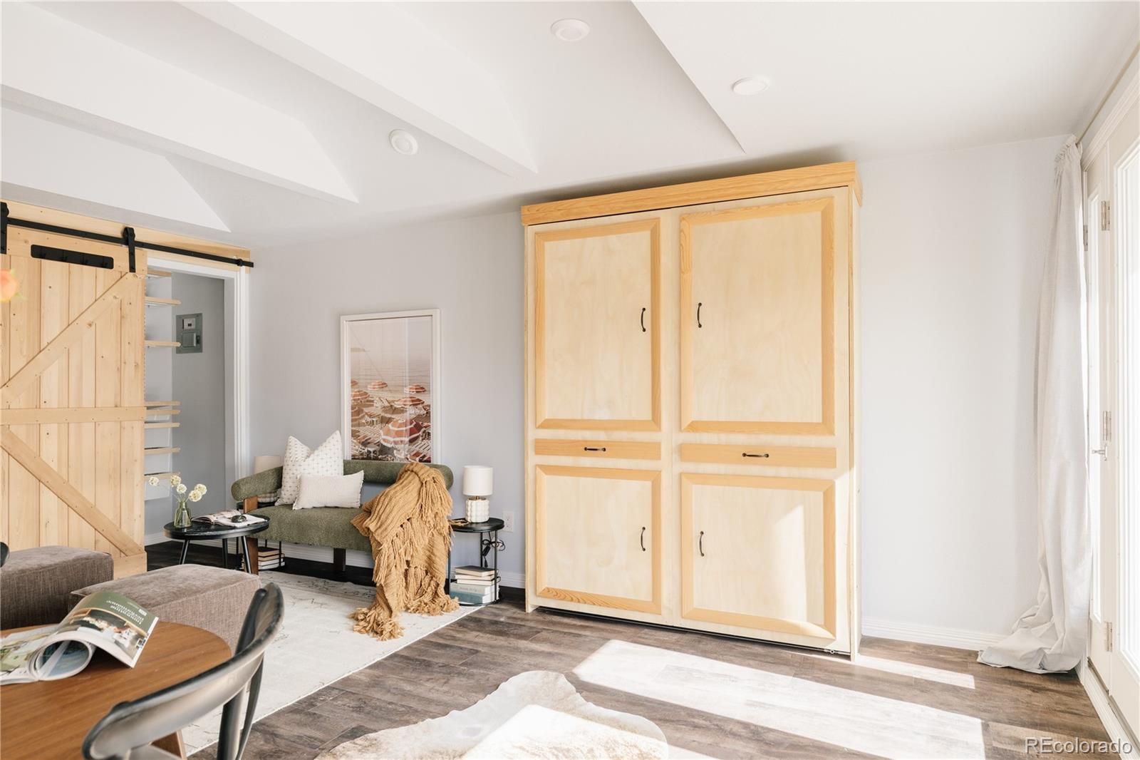 MLS Image #19 for 2826  hudson street,denver, Colorado