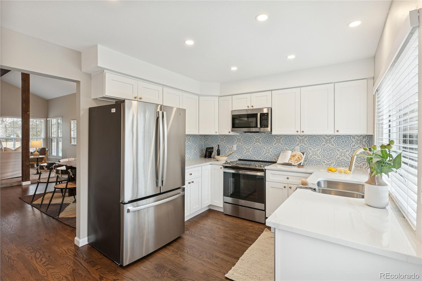 MLS Image #5 for 8047 e phillips circle ,centennial, Colorado