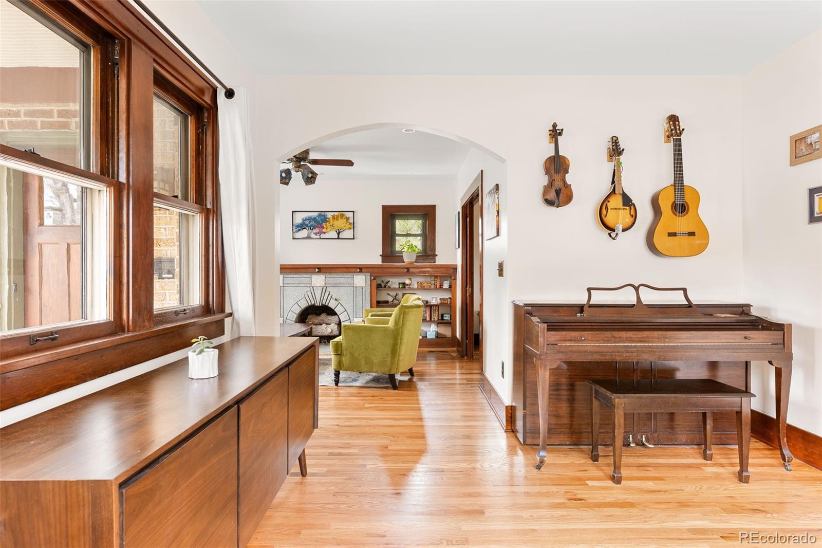 MLS Image #15 for 1959 s washington street,denver, Colorado