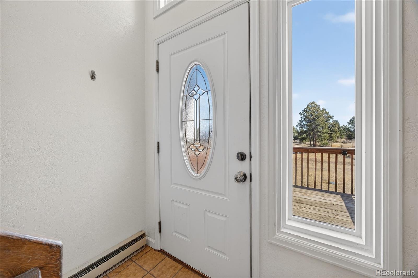 MLS Image #14 for 37713  clover drive,elizabeth, Colorado