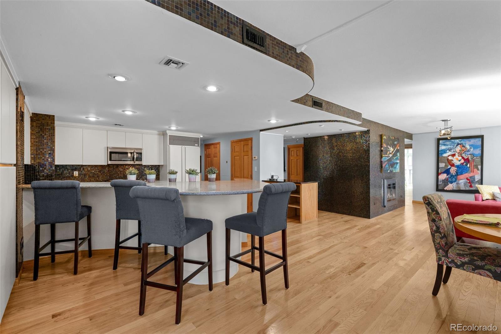 MLS Image #9 for 1777  larimer street 1410,denver, Colorado