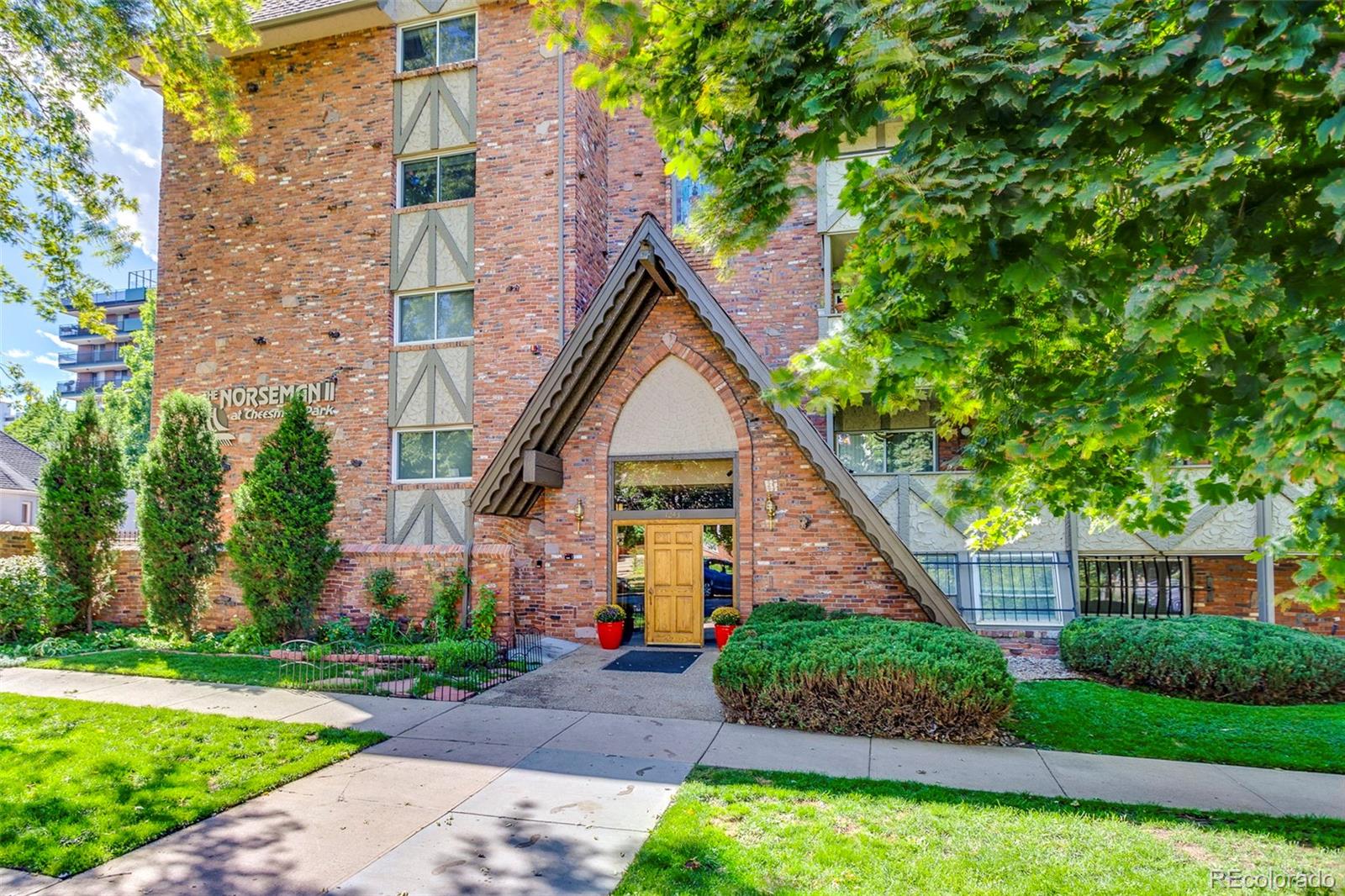 MLS Image #2 for 1243  gaylord street 502,denver, Colorado