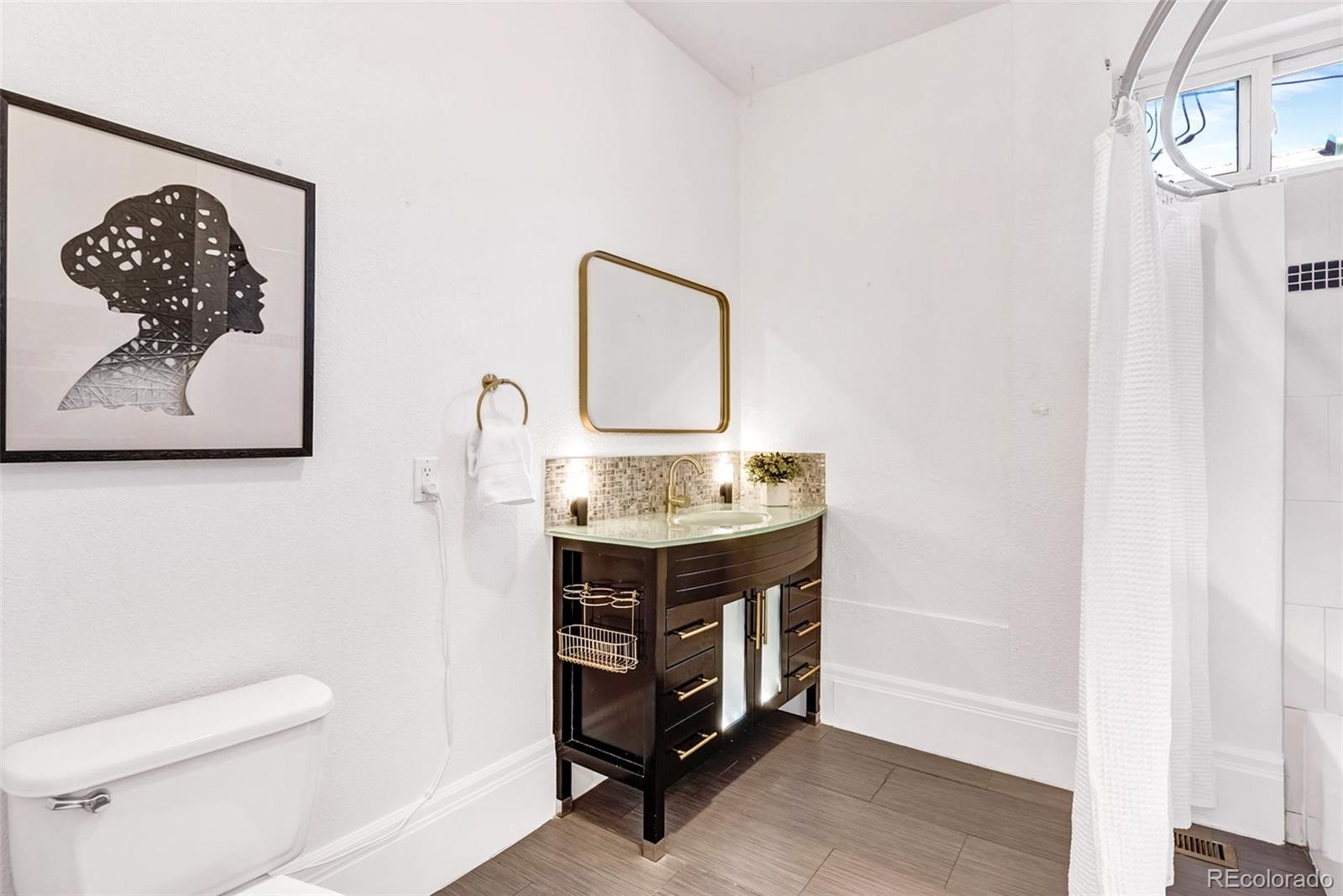 MLS Image #11 for 3726 n high street,denver, Colorado