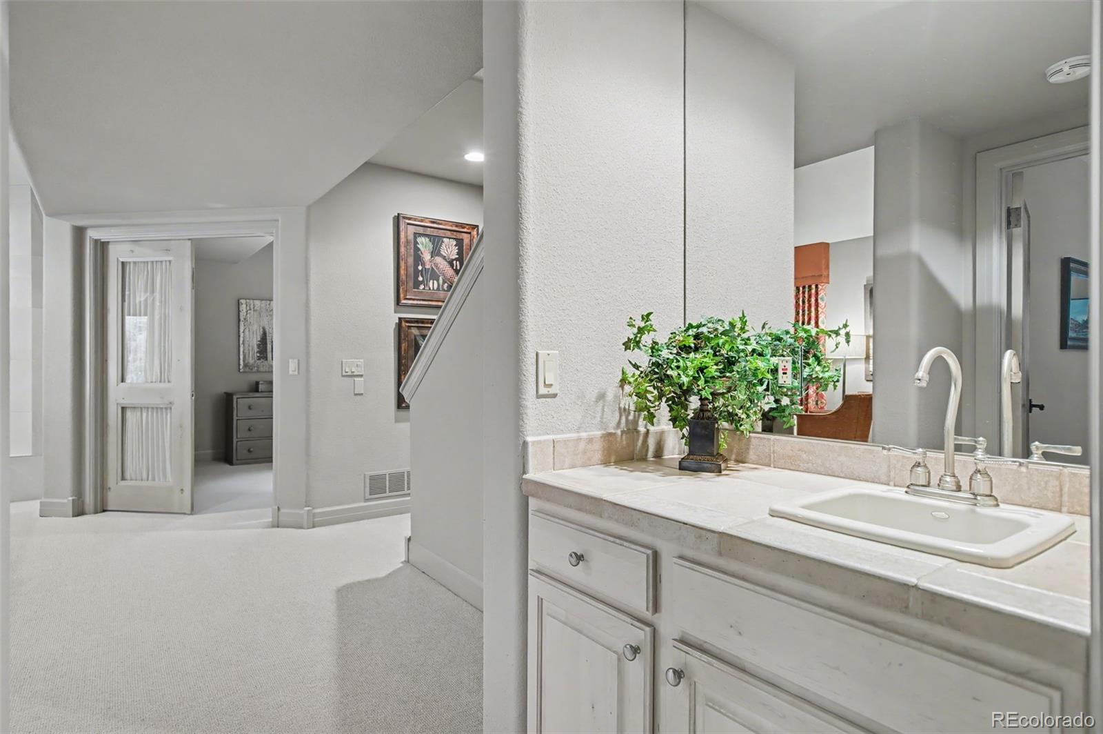 MLS Image #31 for 4480  carriage house view ,colorado springs, Colorado