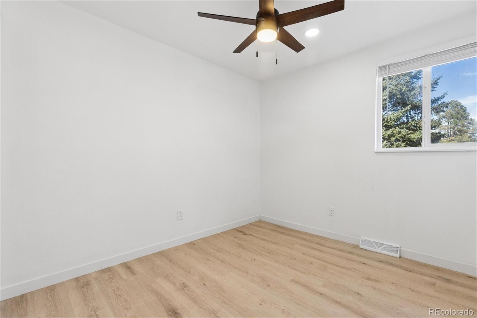 MLS Image #14 for 14524 e 13th avenue ,aurora, Colorado