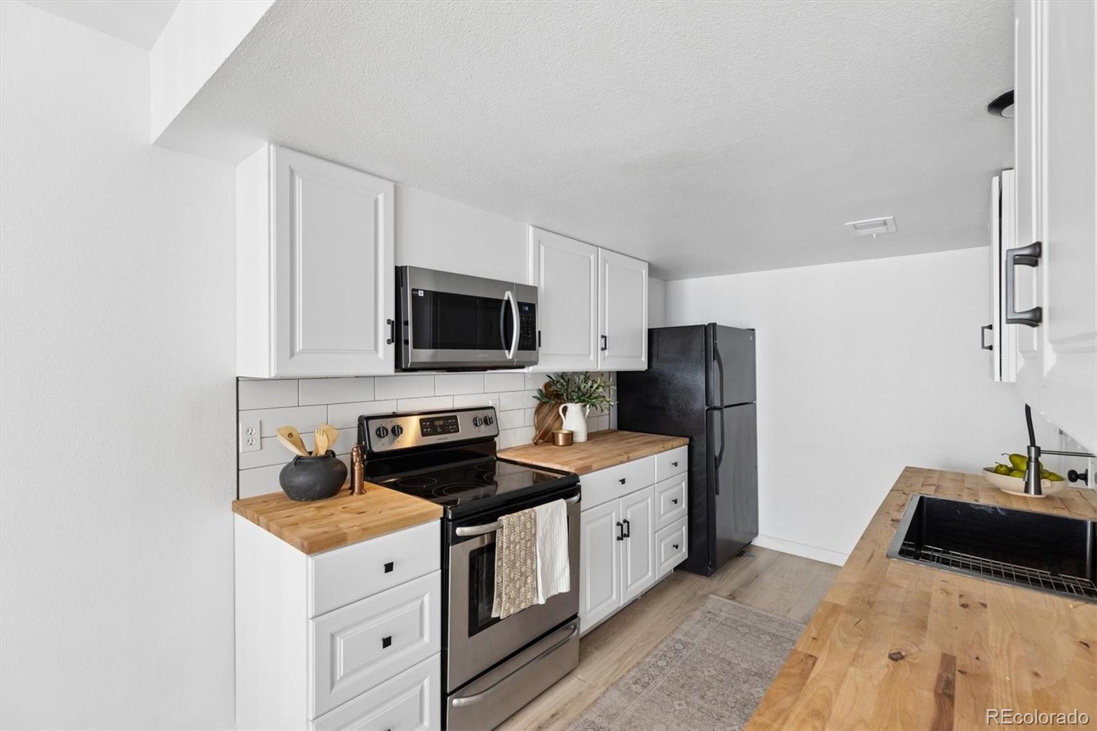 MLS Image #5 for 14524 e 13th avenue ,aurora, Colorado