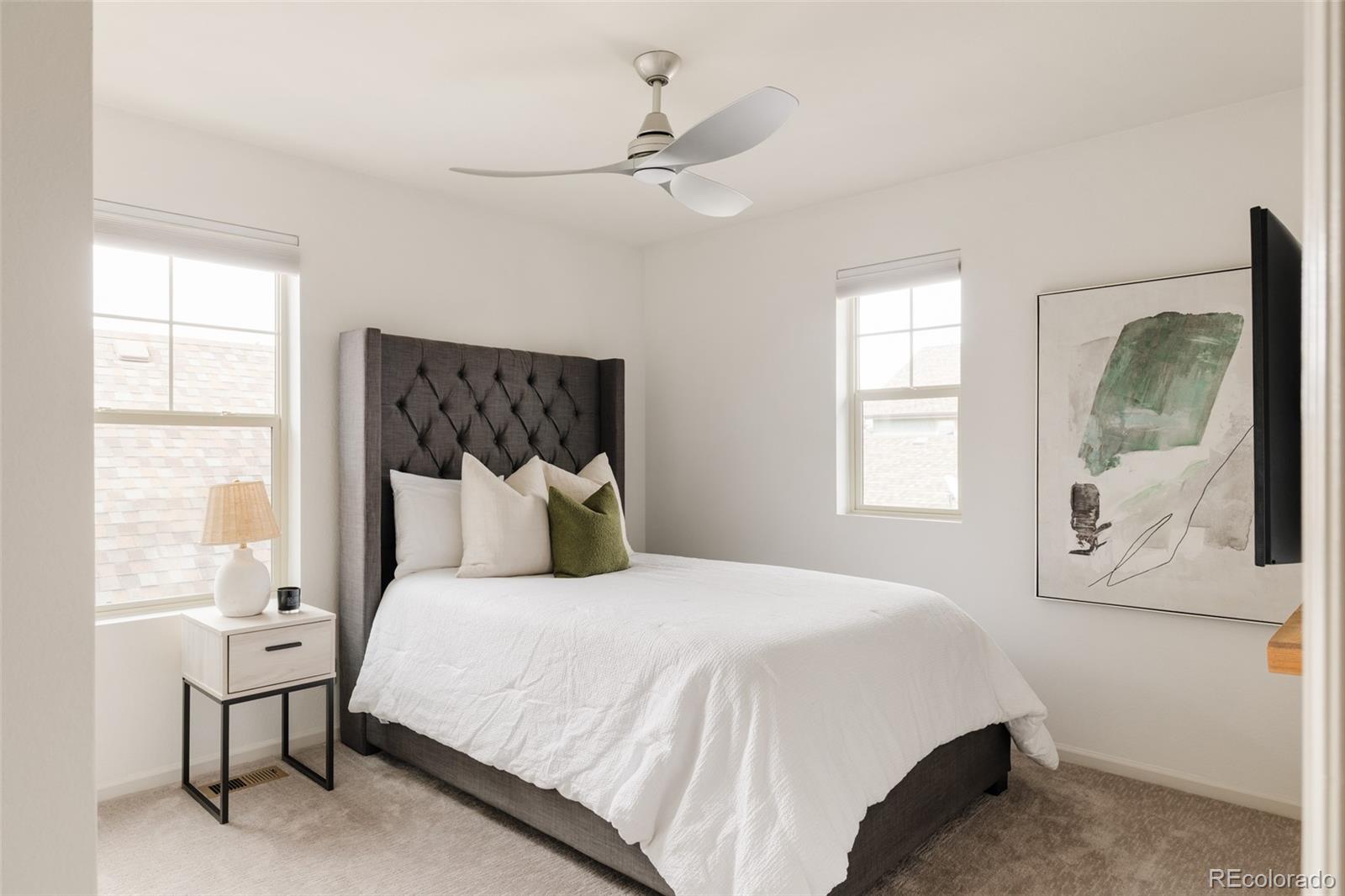 MLS Image #18 for 8072 e 49th place,denver, Colorado