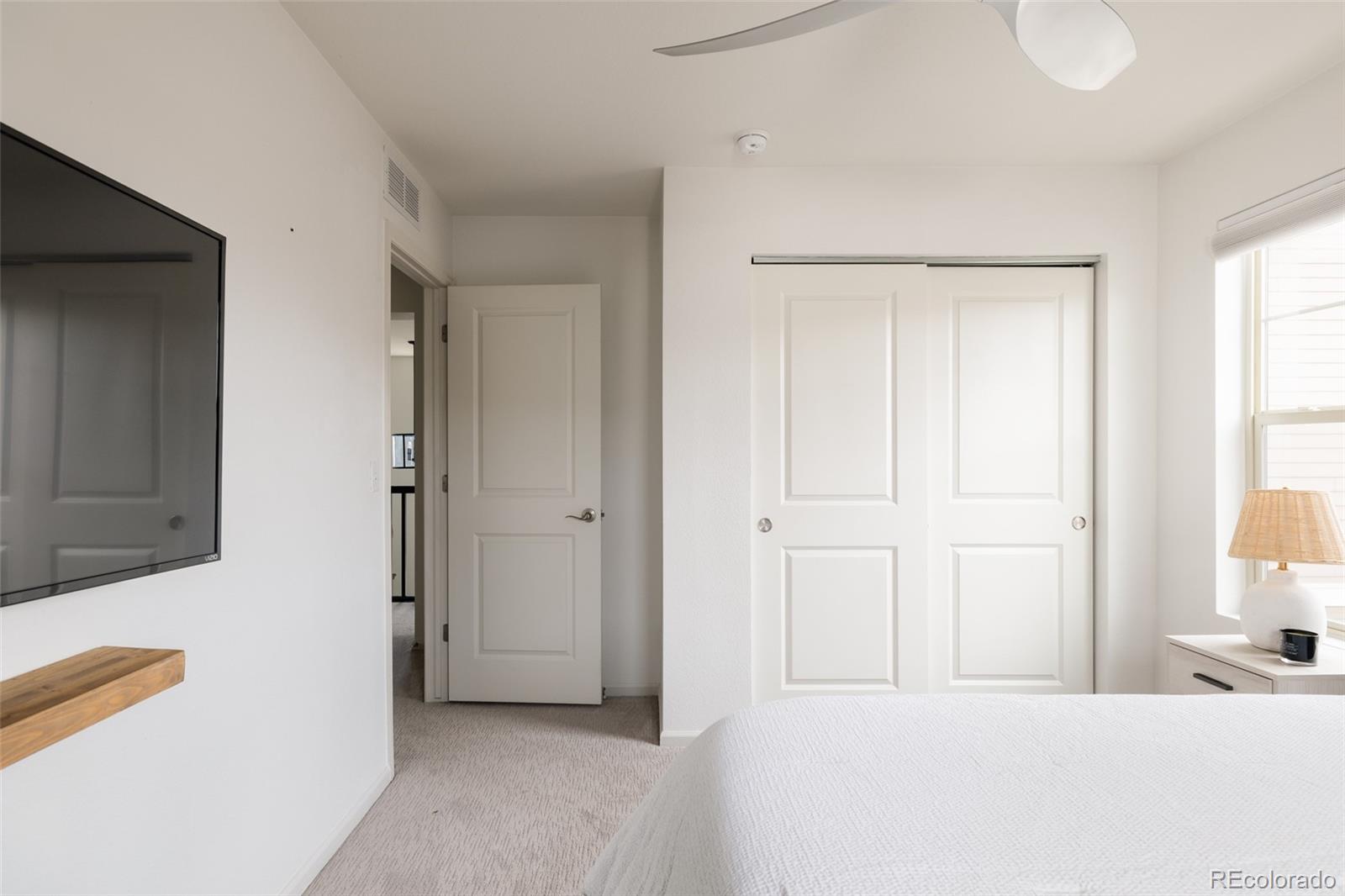 MLS Image #19 for 8072 e 49th place,denver, Colorado