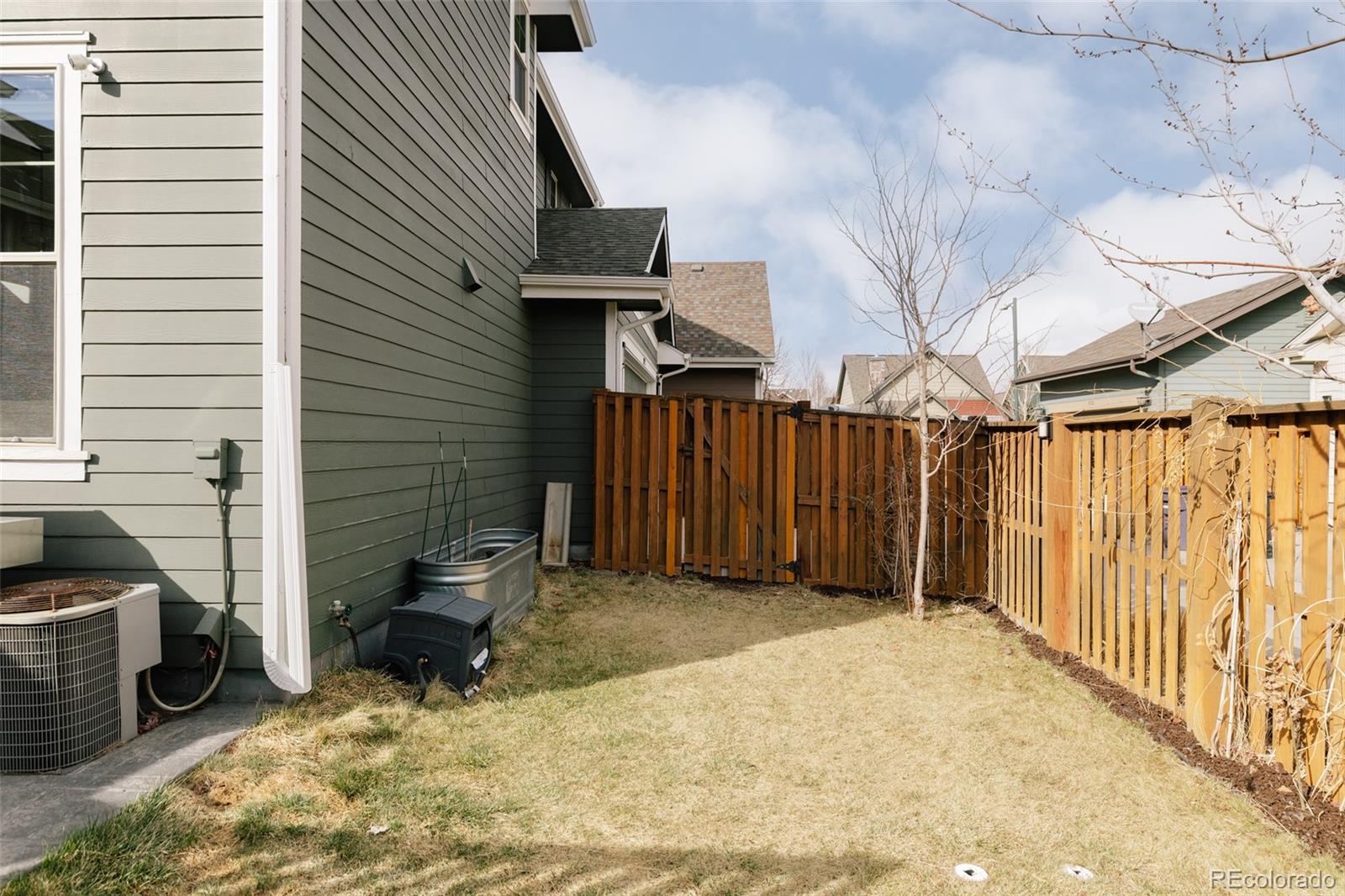 MLS Image #25 for 8072 e 49th place,denver, Colorado