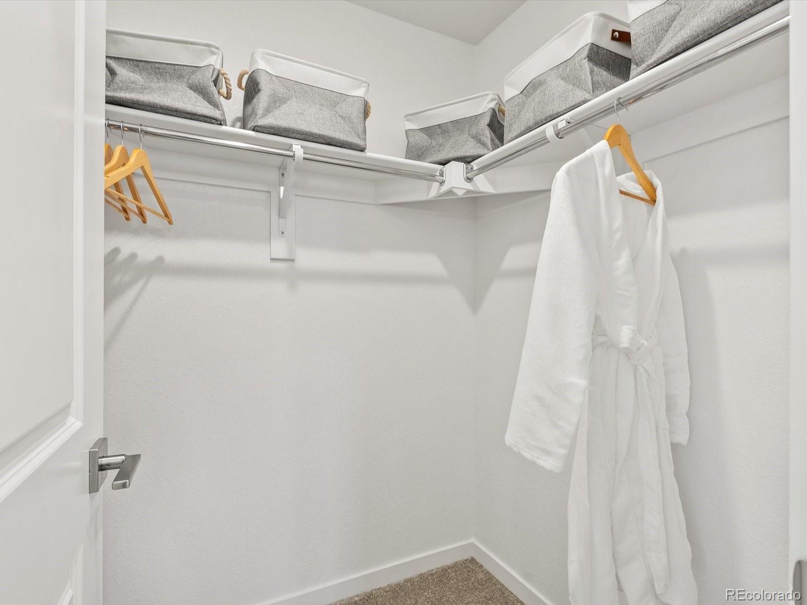 MLS Image #19 for 2060 s holly street 4,denver, Colorado