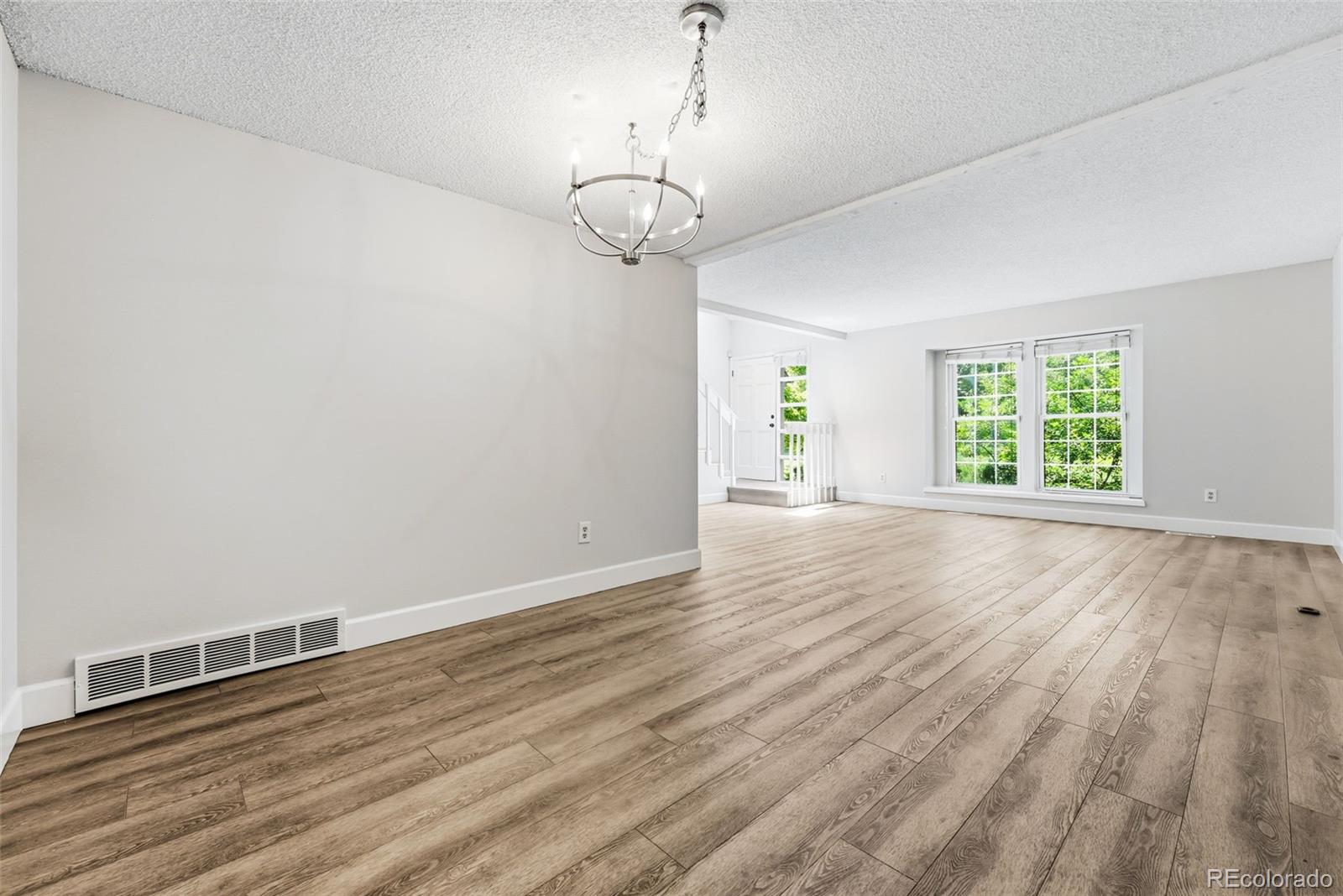 MLS Image #13 for 8328 e phillips place,centennial, Colorado