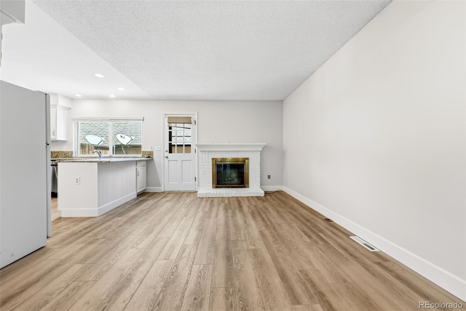 MLS Image #23 for 8328 e phillips place,centennial, Colorado