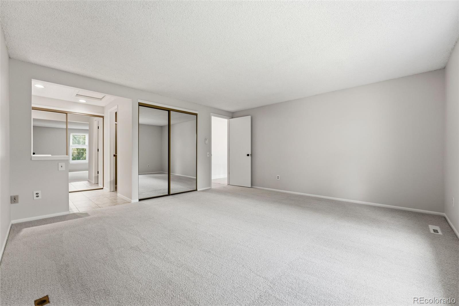 MLS Image #29 for 8328 e phillips place,centennial, Colorado