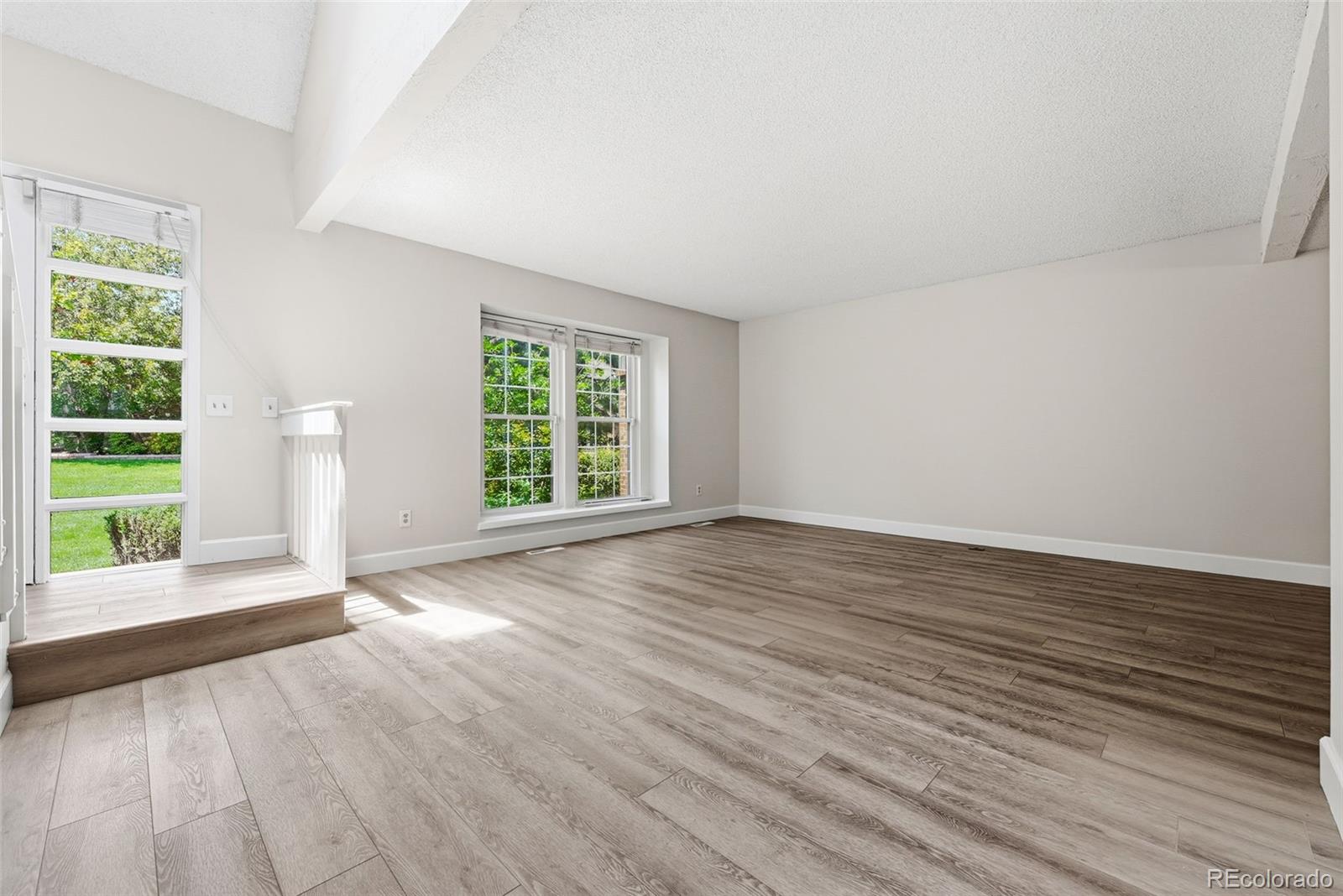 MLS Image #6 for 8328 e phillips place,centennial, Colorado