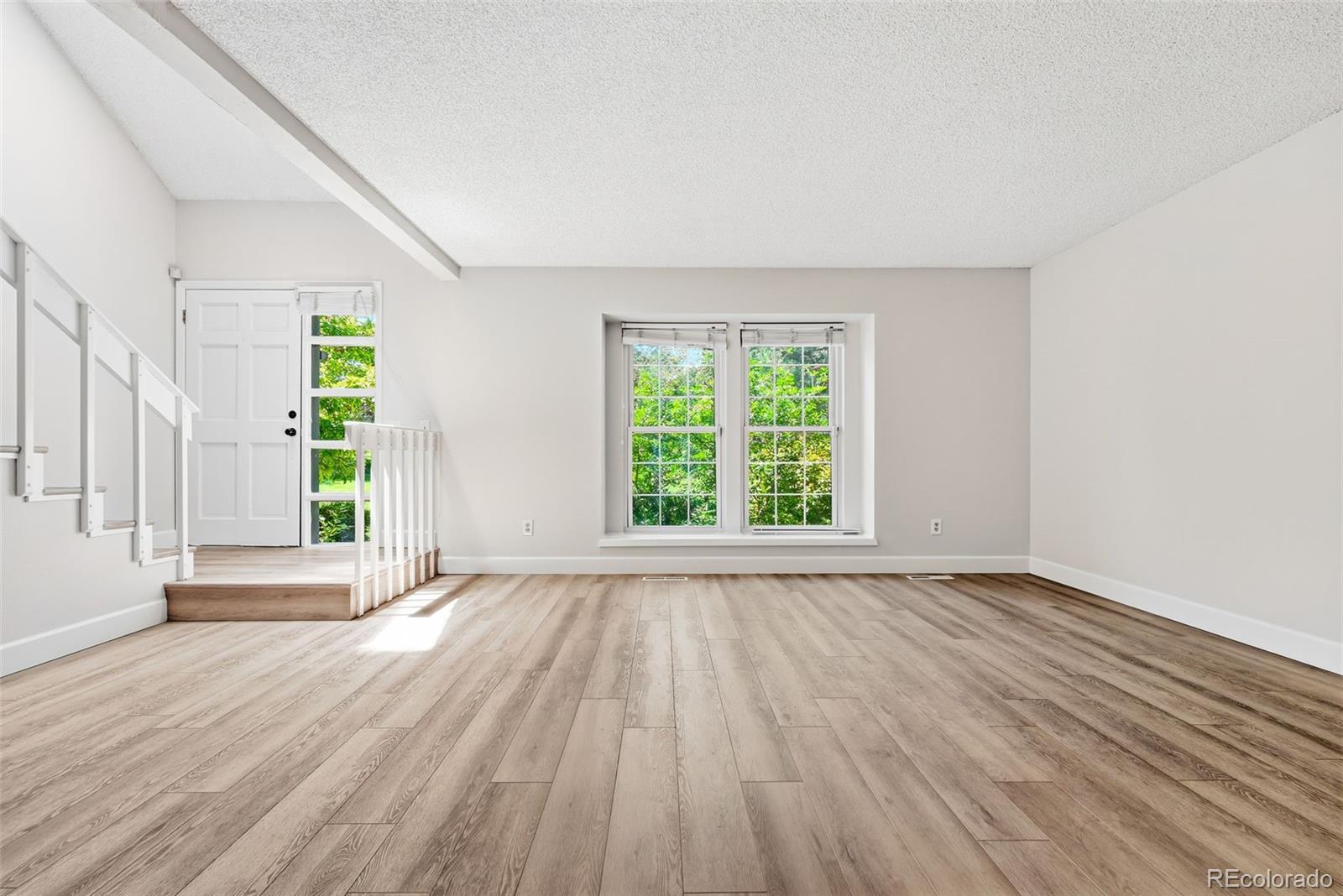 MLS Image #8 for 8328 e phillips place,centennial, Colorado