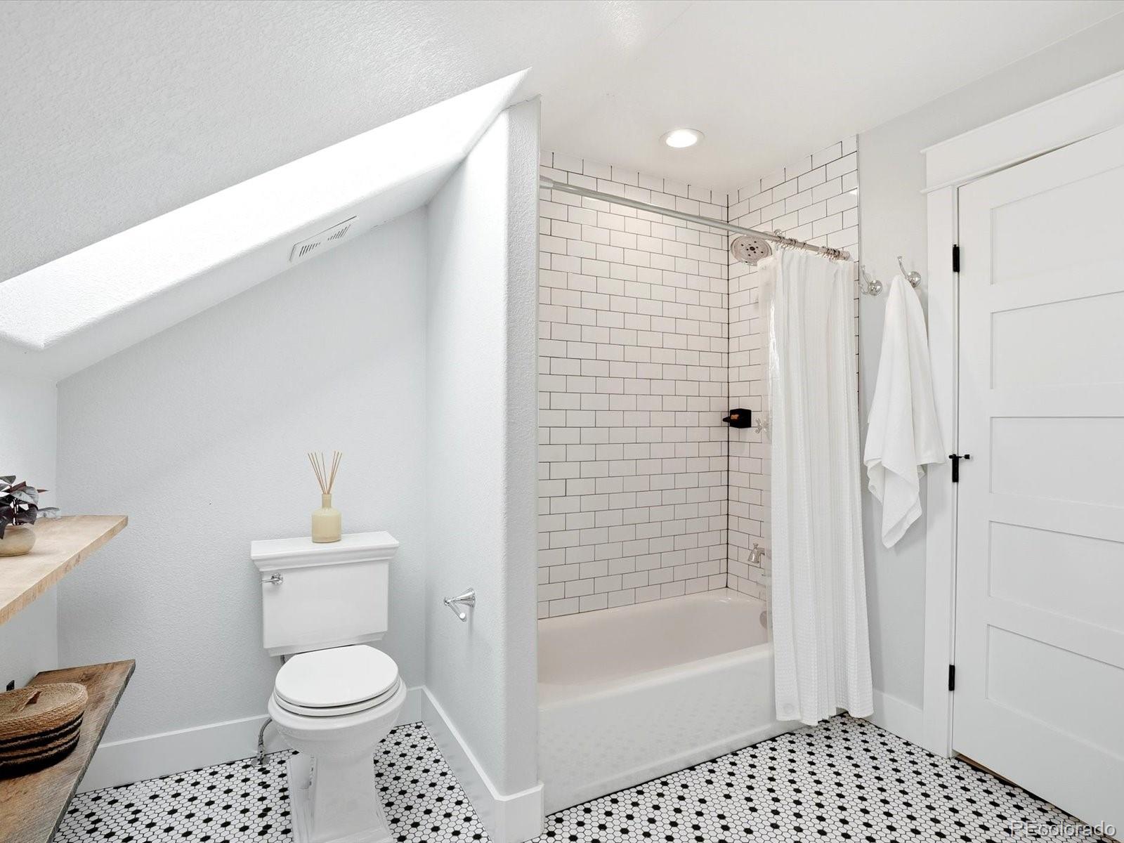 MLS Image #28 for 440 s gilpin street,denver, Colorado