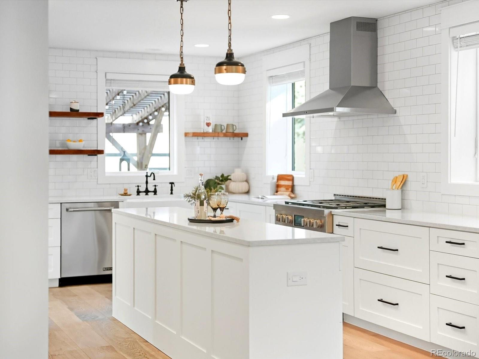 MLS Image #8 for 440 s gilpin street,denver, Colorado