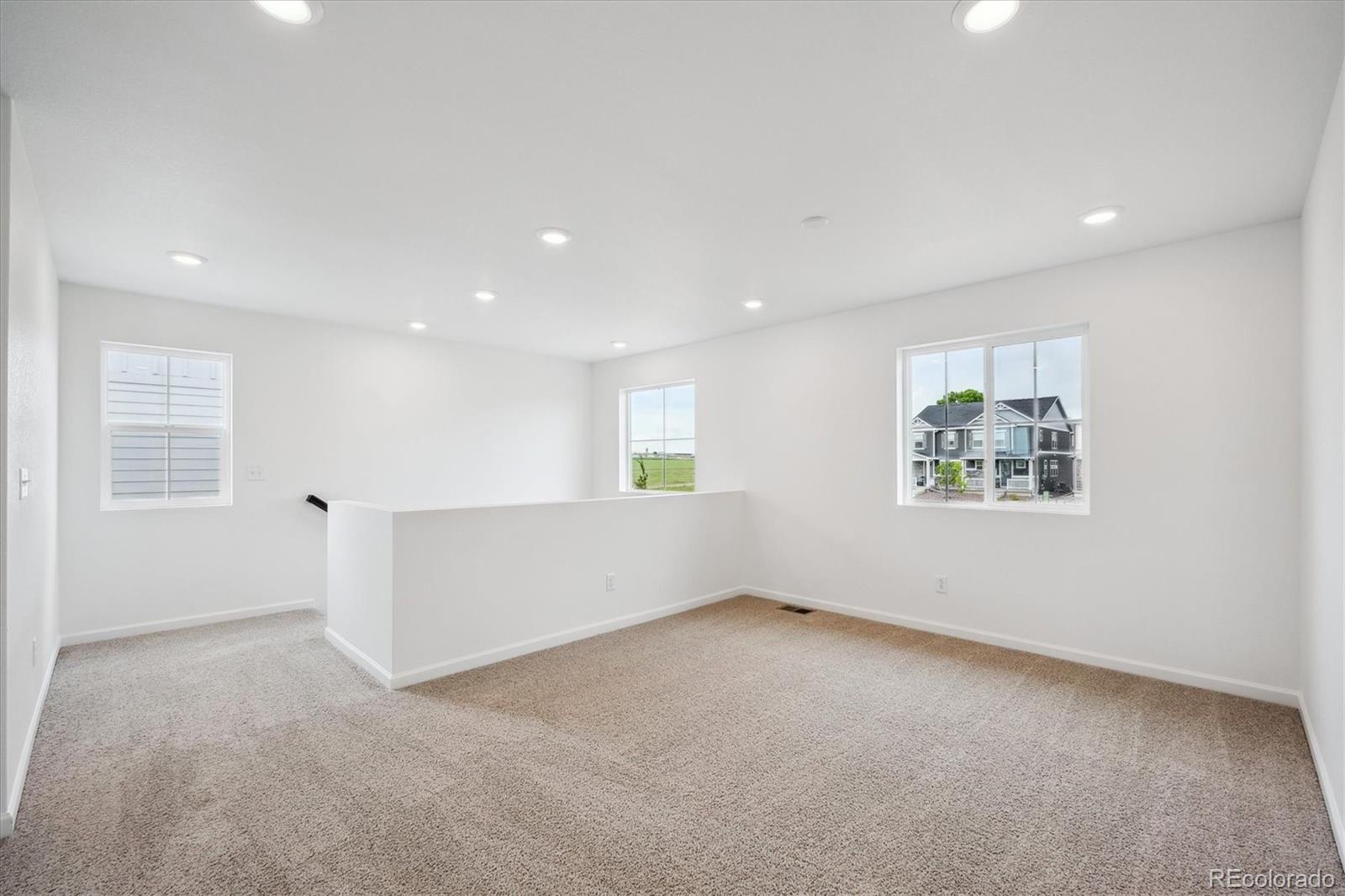 MLS Image #11 for 580  douglas fir place,johnstown, Colorado