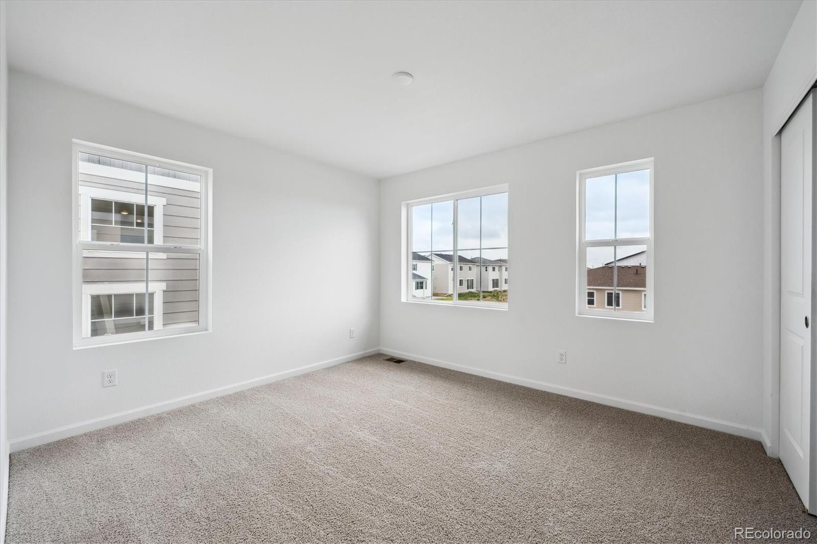 MLS Image #15 for 580  douglas fir place,johnstown, Colorado