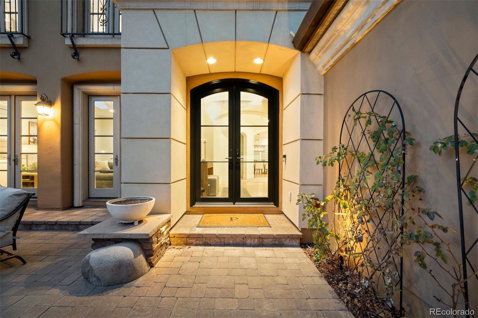 MLS Image #1 for 100 s university boulevard,denver, Colorado