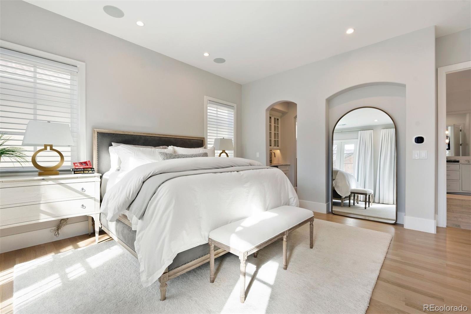 MLS Image #26 for 100 s university boulevard,denver, Colorado