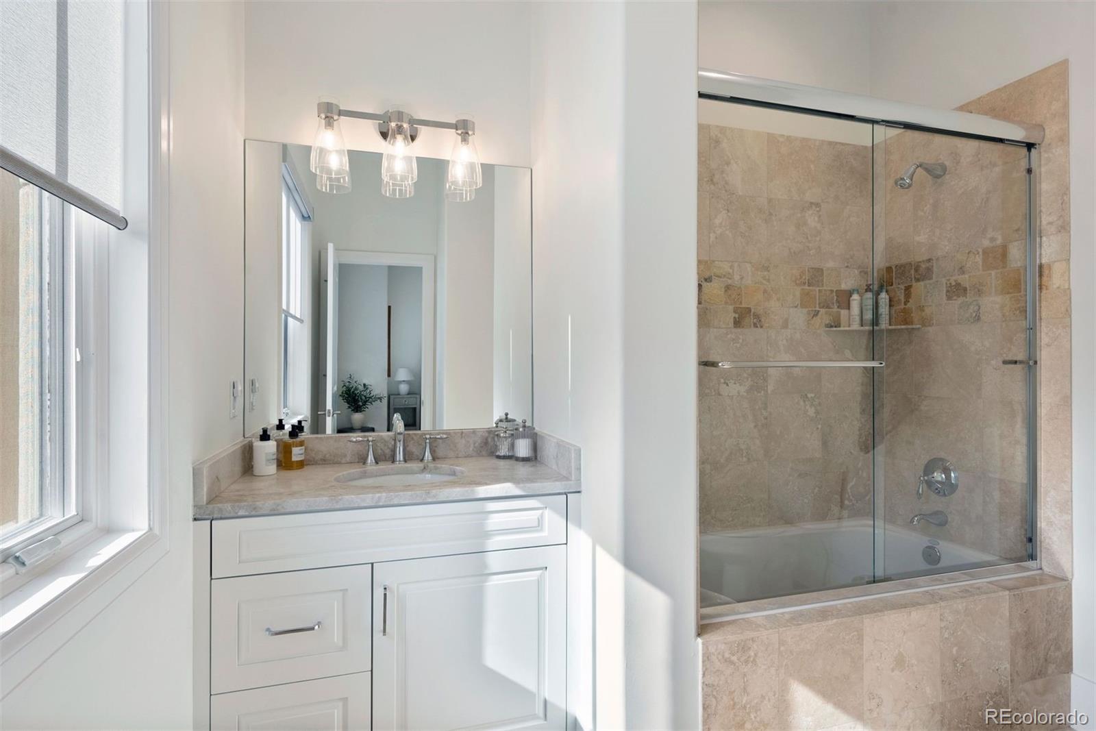 MLS Image #30 for 100 s university boulevard,denver, Colorado