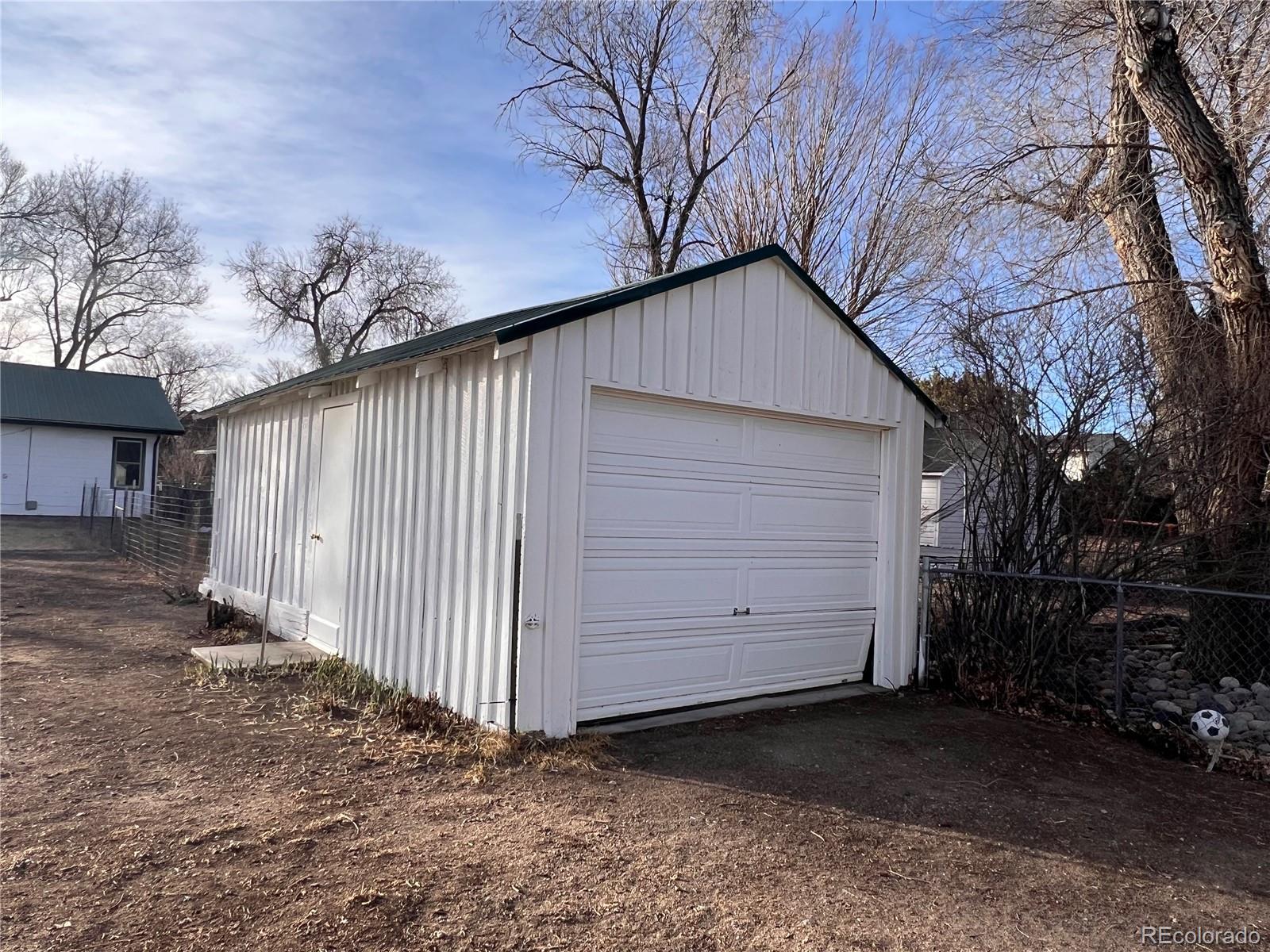 MLS Image #14 for 480  f avenue,limon, Colorado