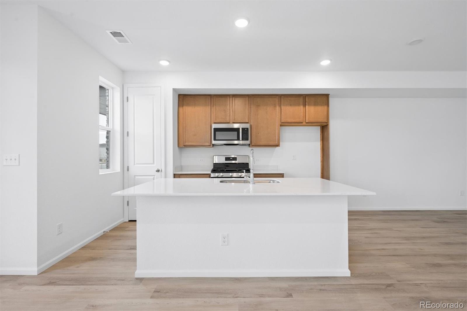 MLS Image #2 for 17205 e alameda parkway,aurora, Colorado
