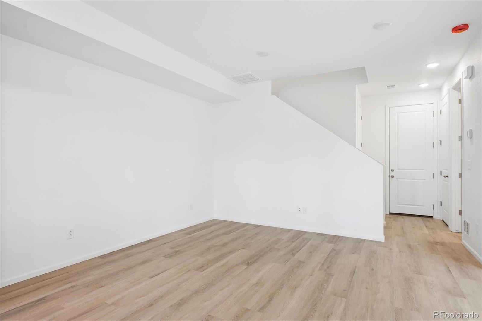 MLS Image #3 for 17205 e alameda parkway,aurora, Colorado