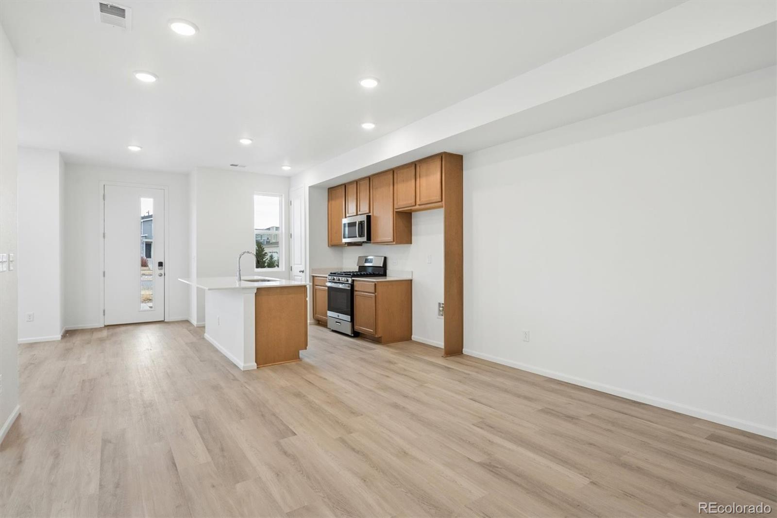 MLS Image #4 for 17205 e alameda parkway,aurora, Colorado