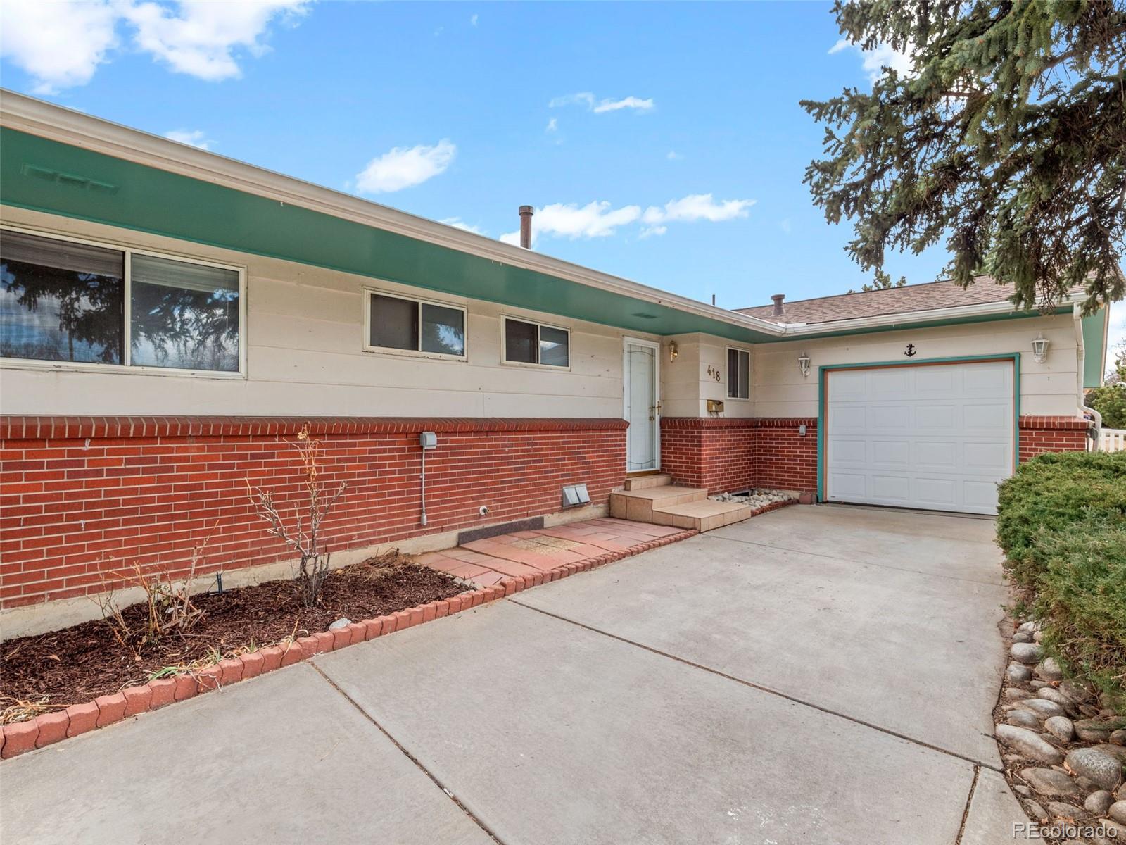 MLS Image #1 for 418 s wheeling way,aurora, Colorado