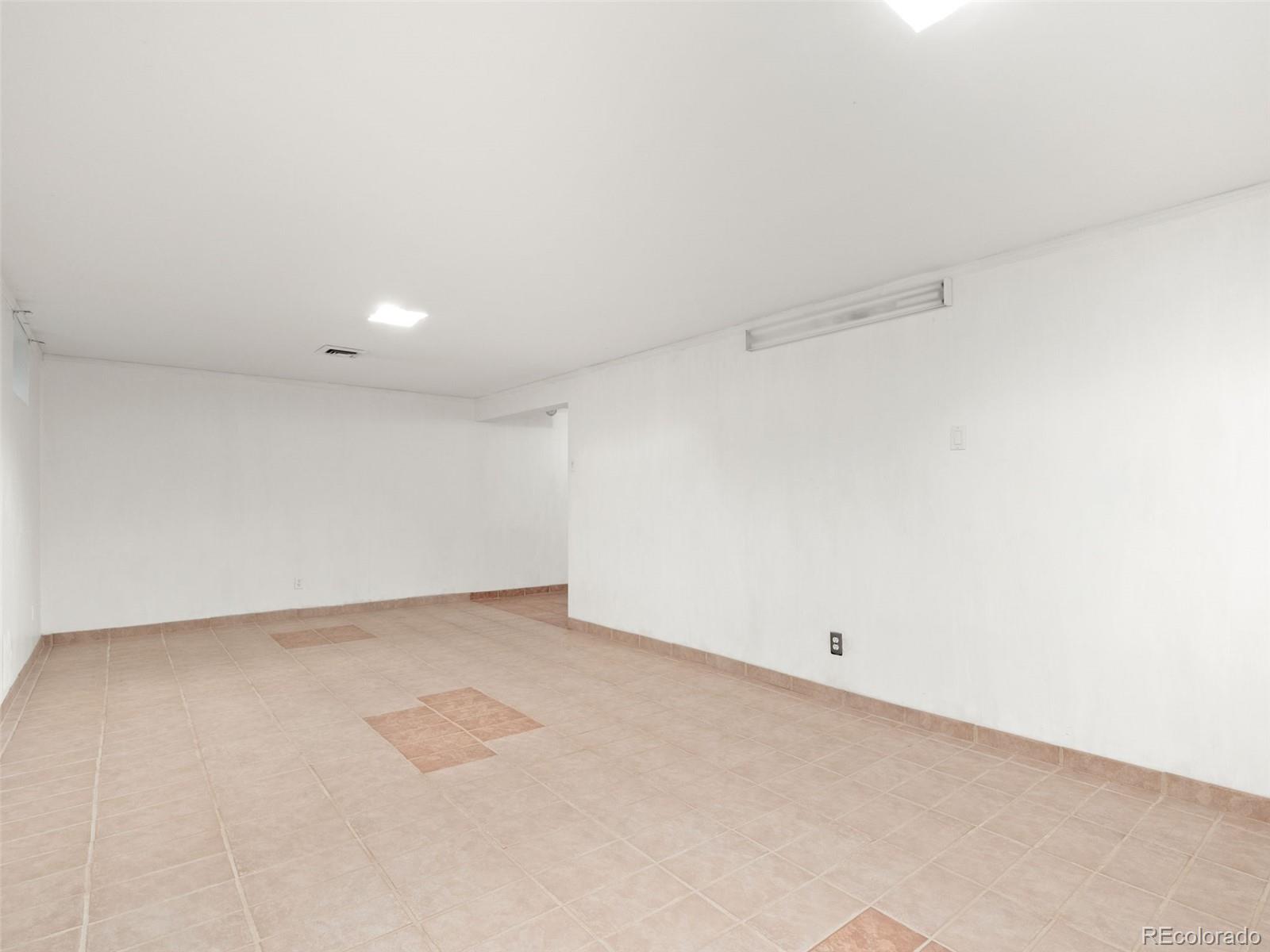 MLS Image #29 for 418 s wheeling way,aurora, Colorado