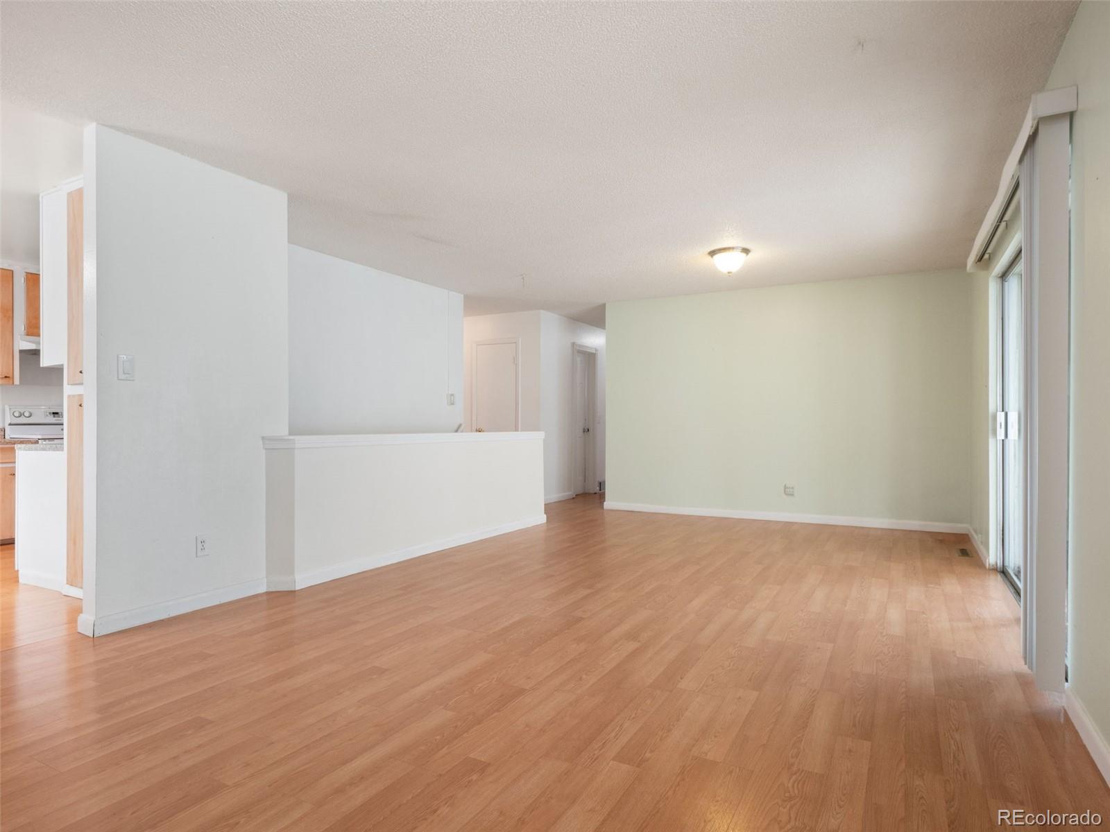 MLS Image #6 for 418 s wheeling way,aurora, Colorado