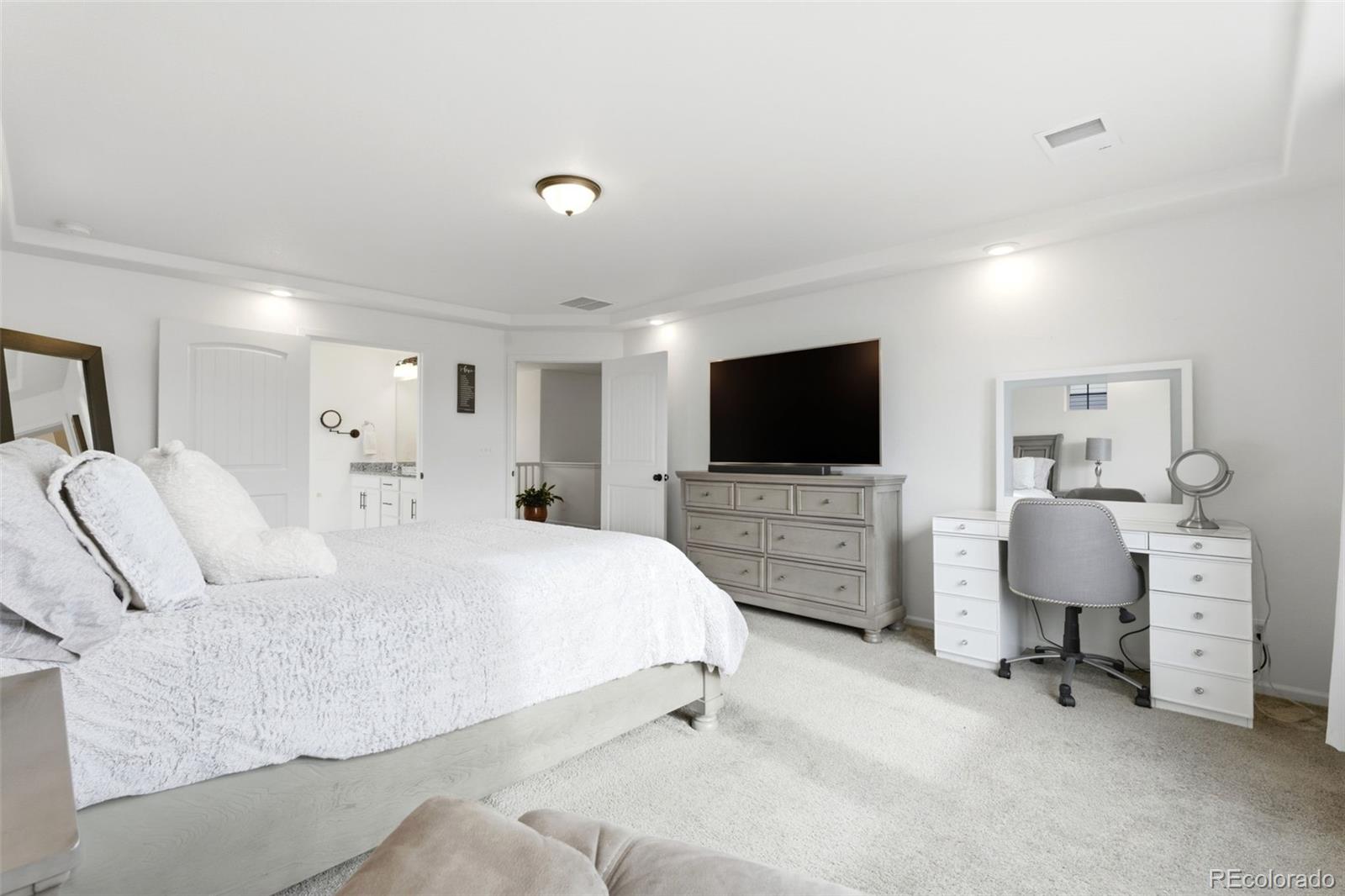 MLS Image #20 for 20800 e beekman place,denver, Colorado