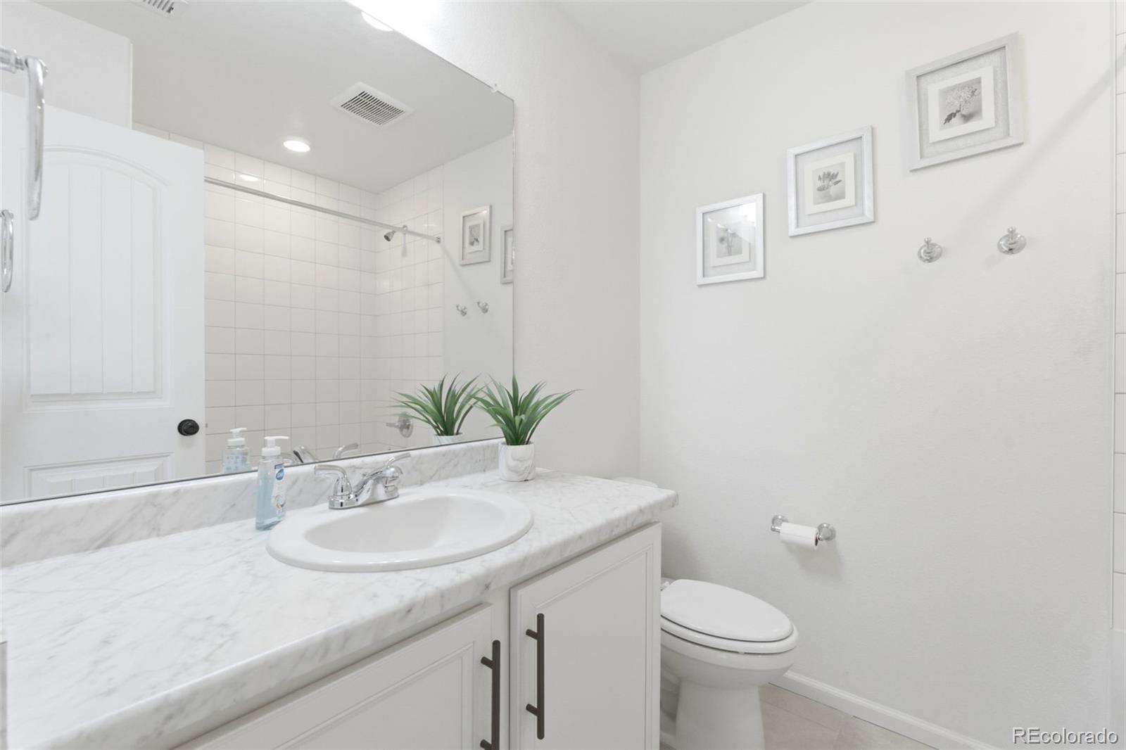 MLS Image #28 for 20800 e beekman place,denver, Colorado