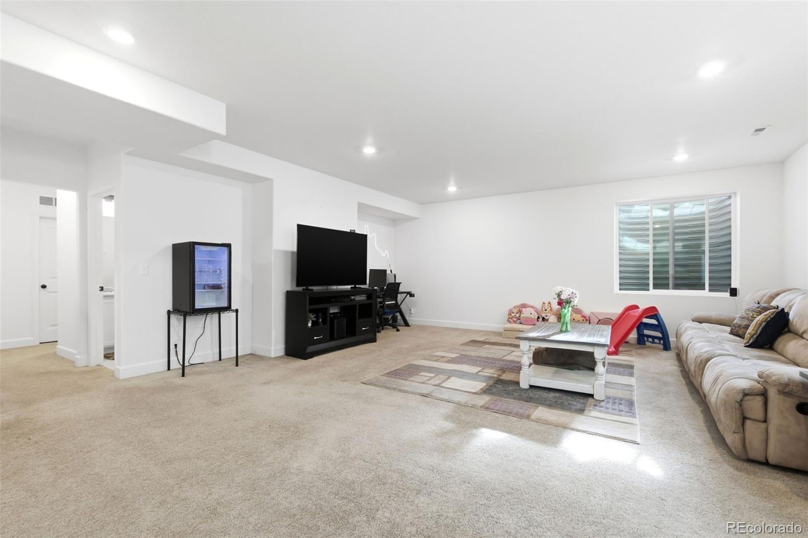 MLS Image #39 for 20800 e beekman place,denver, Colorado