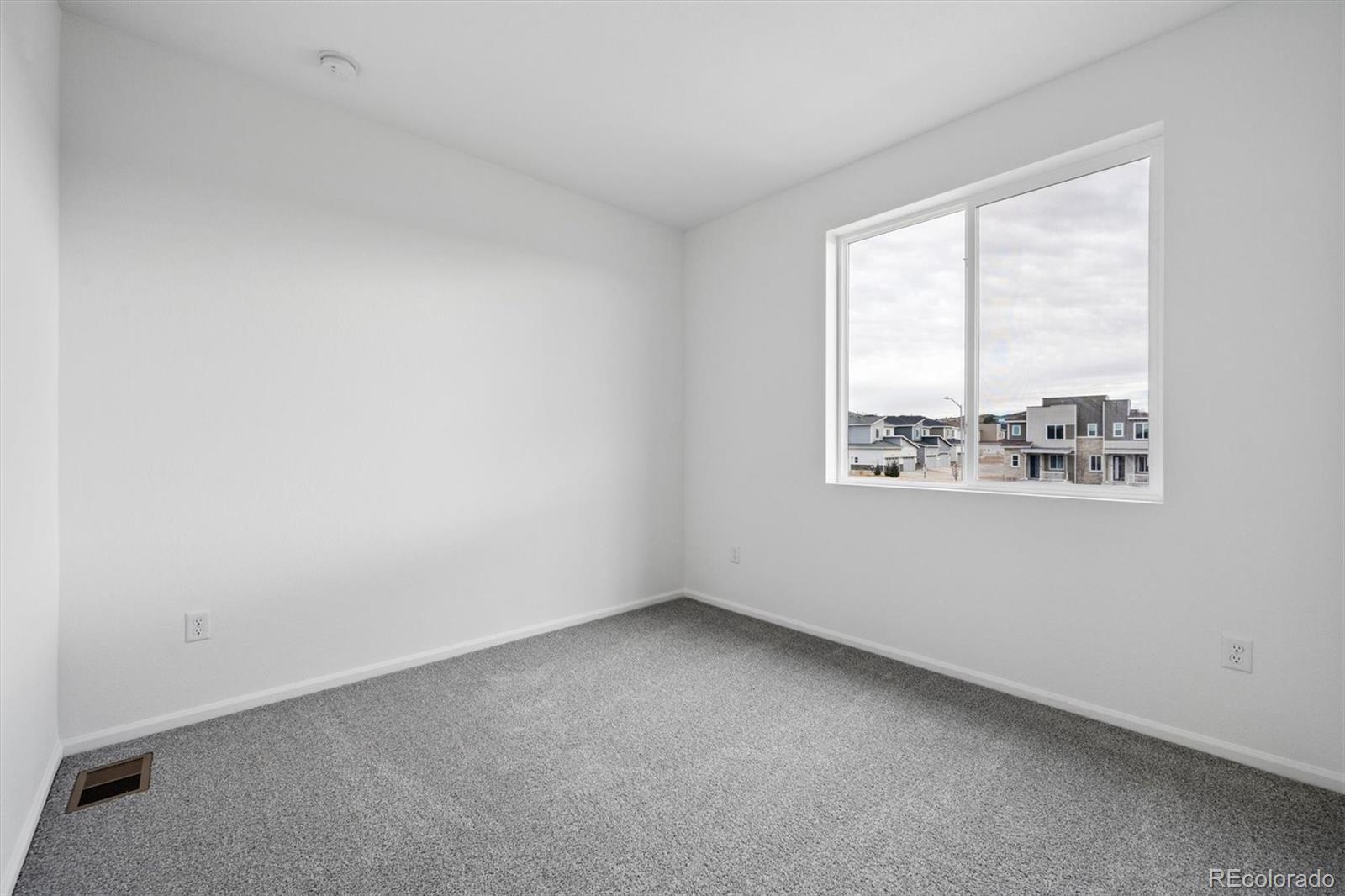 MLS Image #10 for 17215 e alameda parkway,aurora, Colorado