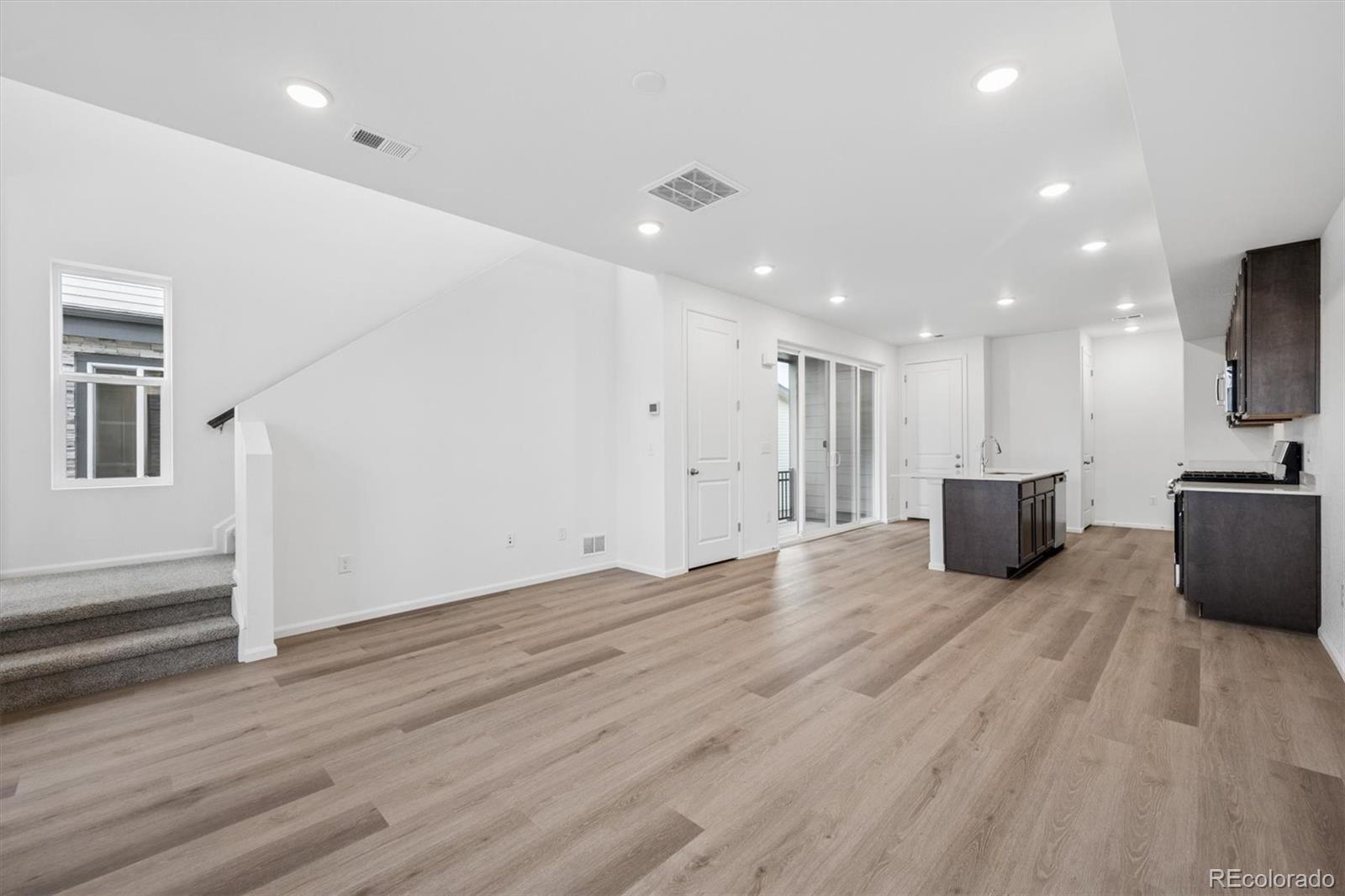 MLS Image #3 for 17215 e alameda parkway,aurora, Colorado