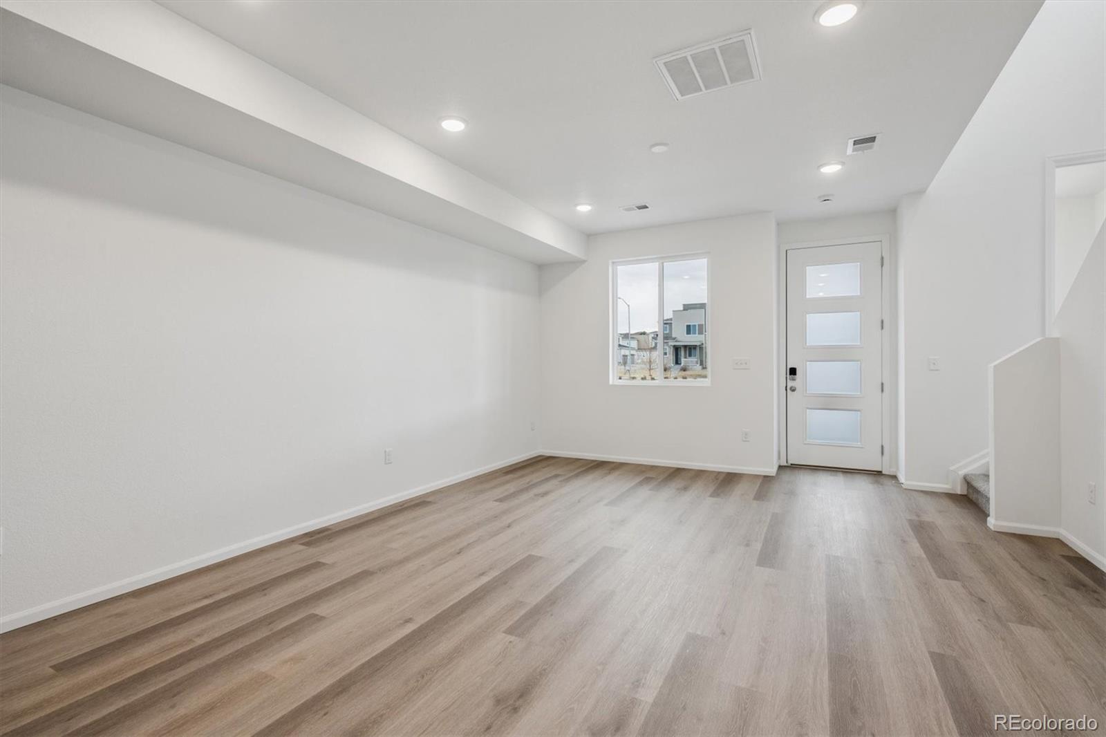 MLS Image #6 for 17215 e alameda parkway,aurora, Colorado