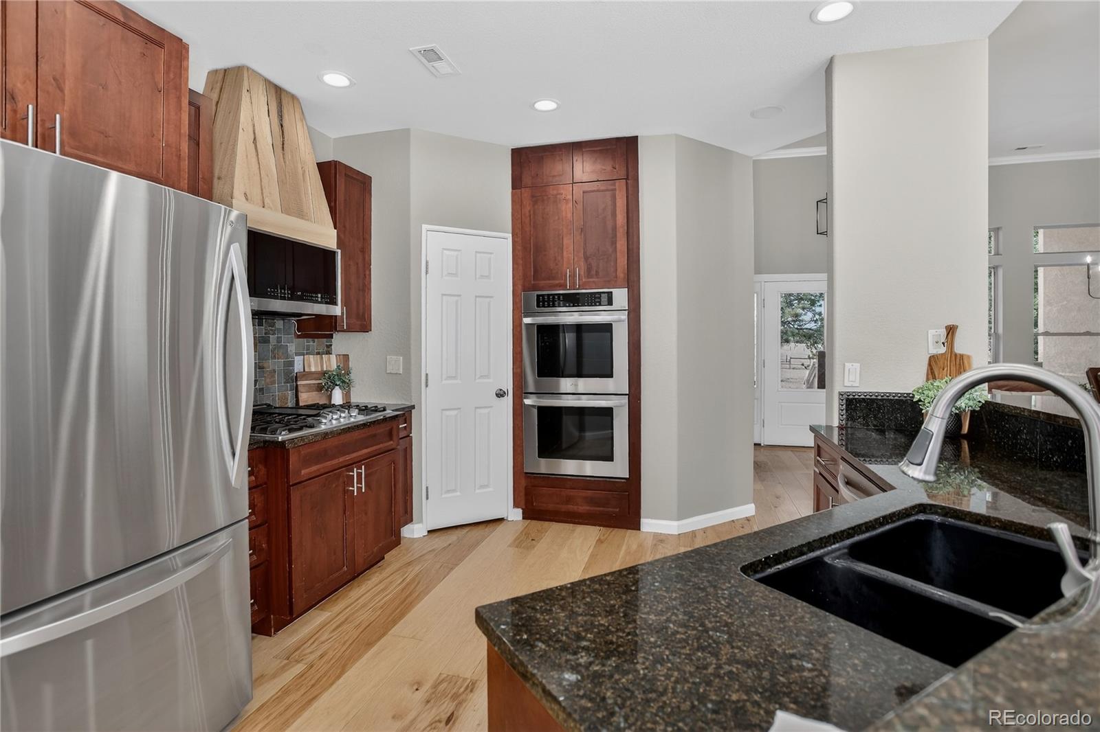 MLS Image #10 for 11955  sir galahad drive,colorado springs, Colorado