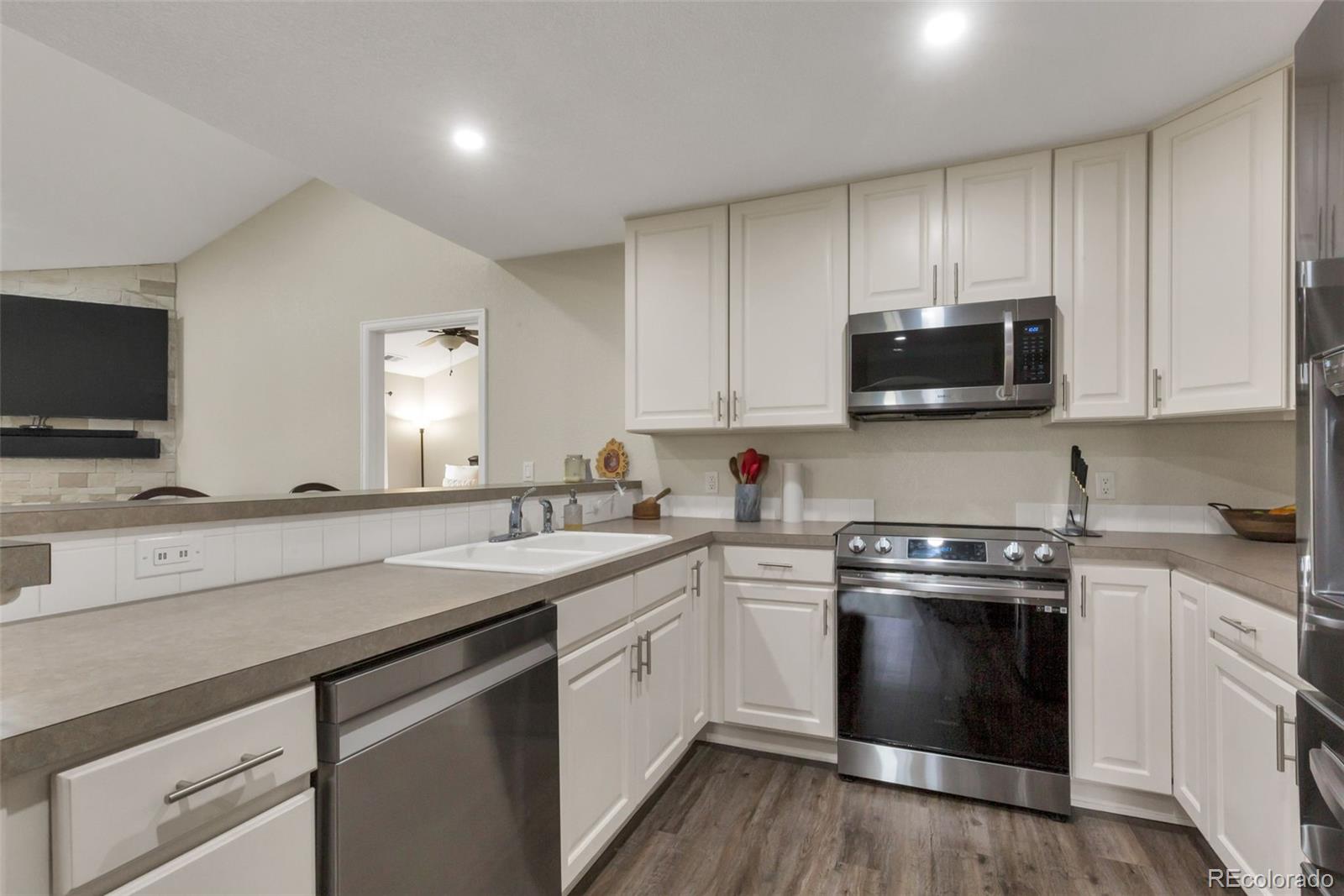 MLS Image #13 for 3420  boulder circle 201,broomfield, Colorado