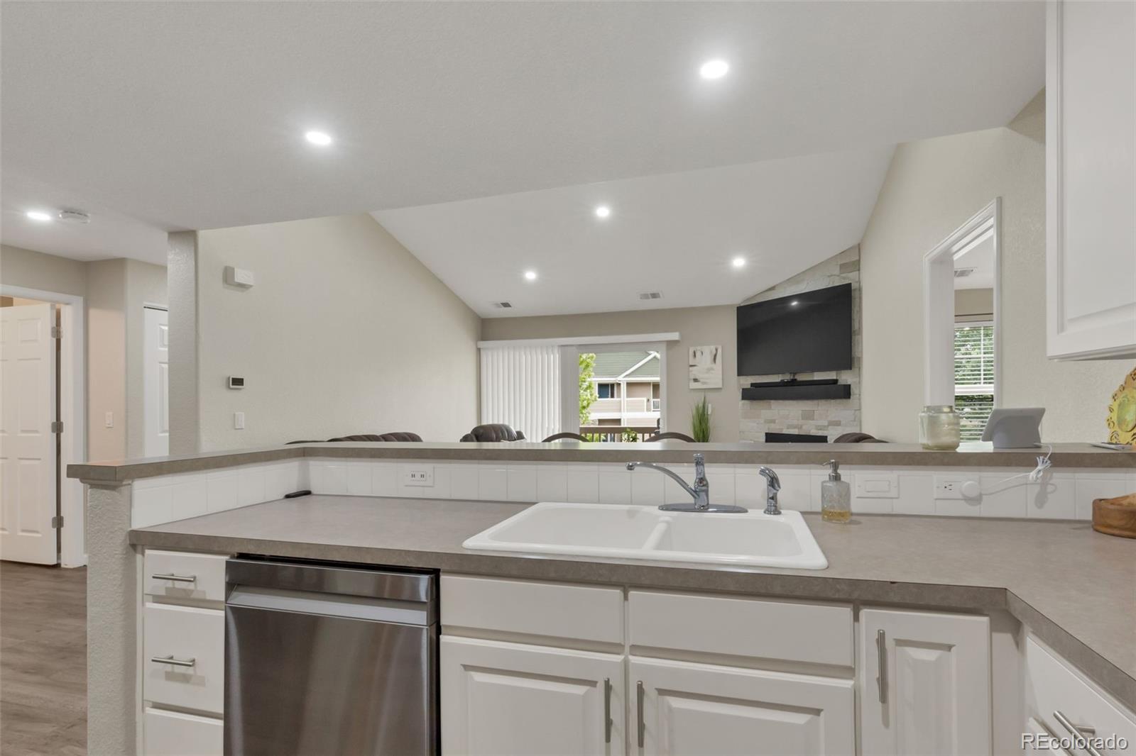 MLS Image #14 for 3420  boulder circle 201,broomfield, Colorado