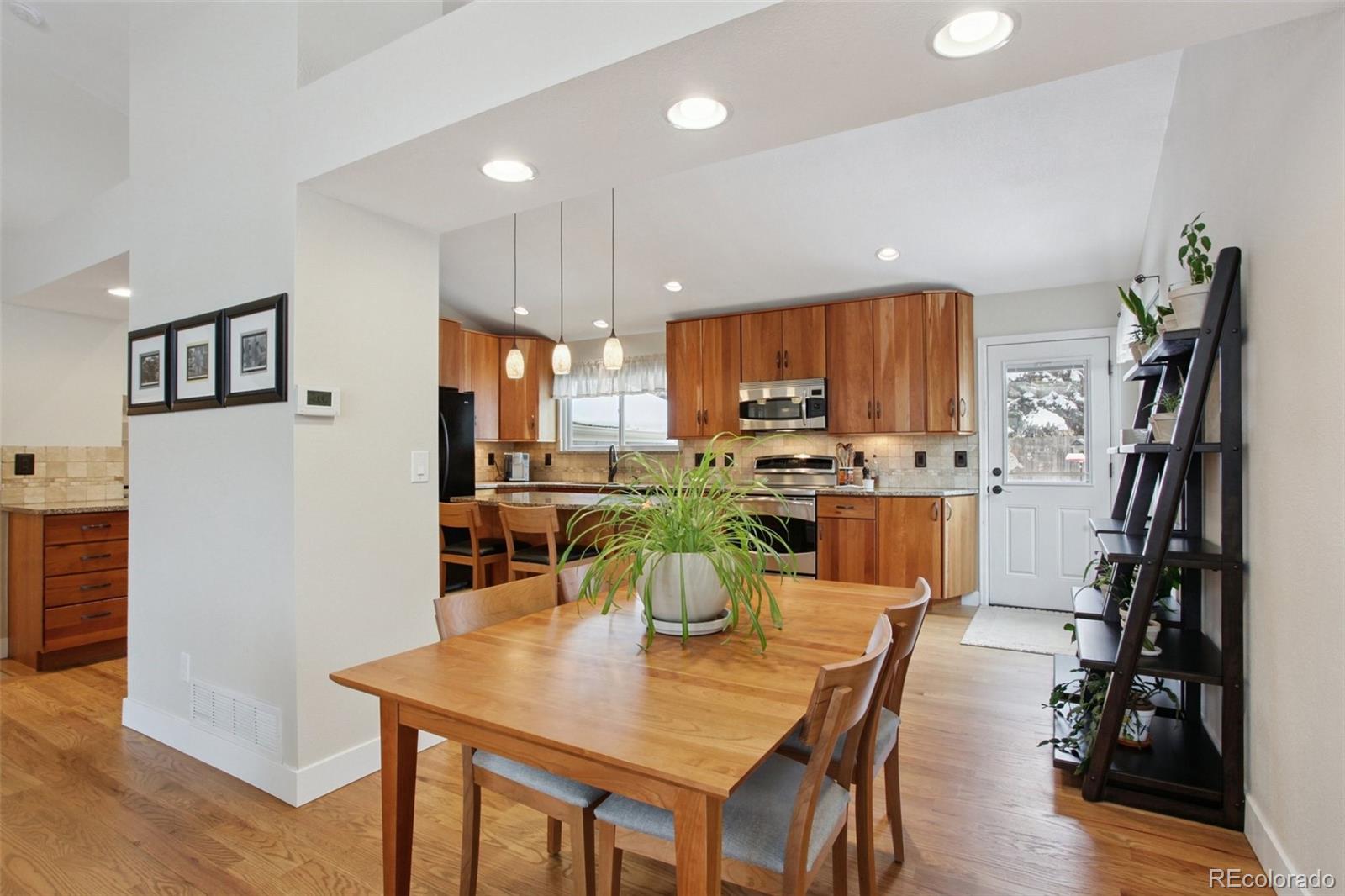 MLS Image #6 for 1156  highland park drive,broomfield, Colorado